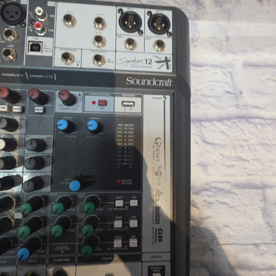 Soundcraft Signature 12 Mixer