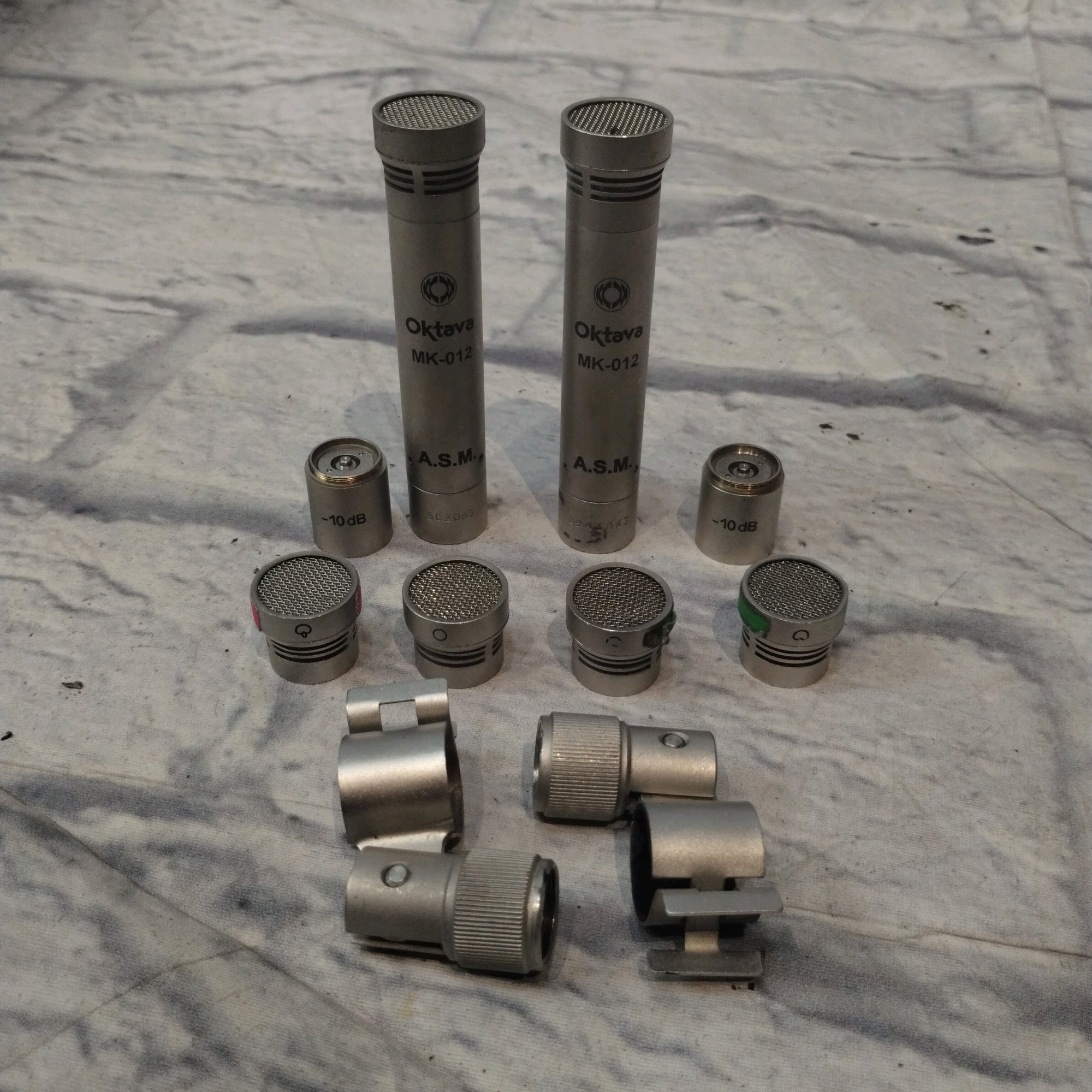 Oktava MK-012 Condenser Microphone Pair