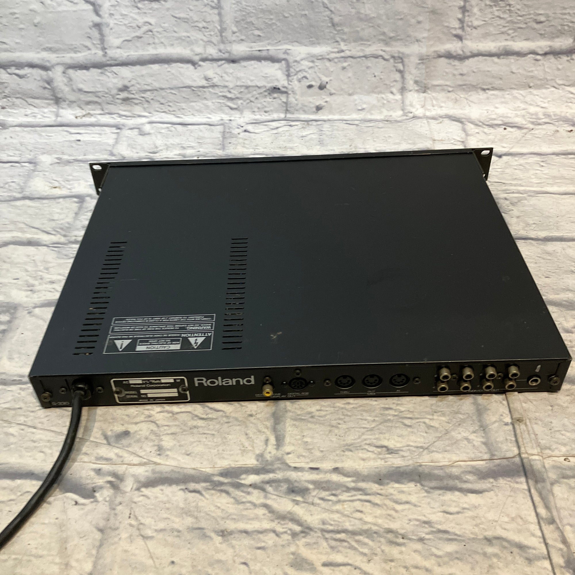 Roland S-330 Digital Synth Sampler