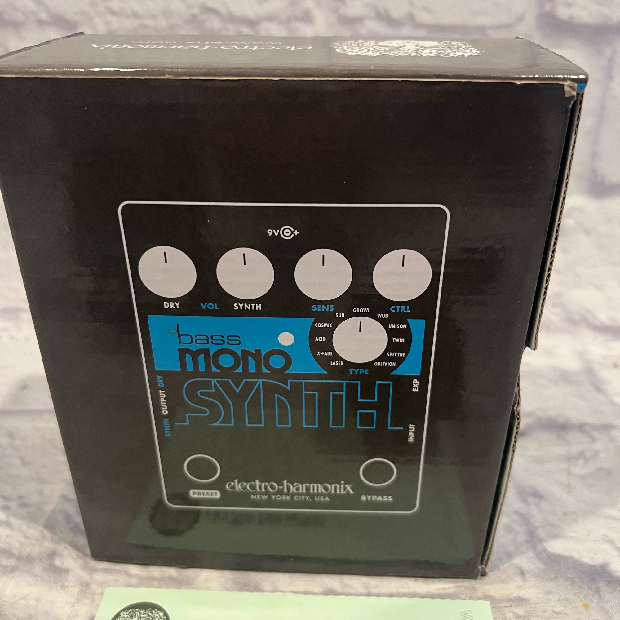 Electro-Harmonix Bass Mono Synth Pedal