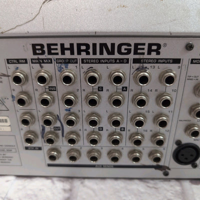Behringer Eurorack MX2642A Mixer