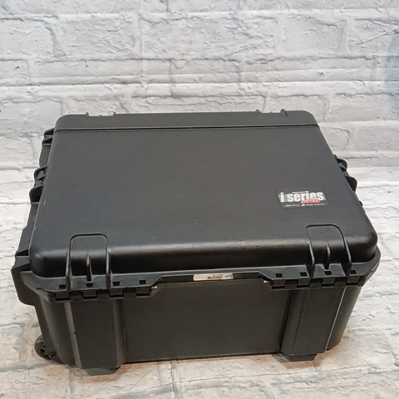 SKB i-series  Flight Case DJ Case ( Tailored for MS-20 and other gear)