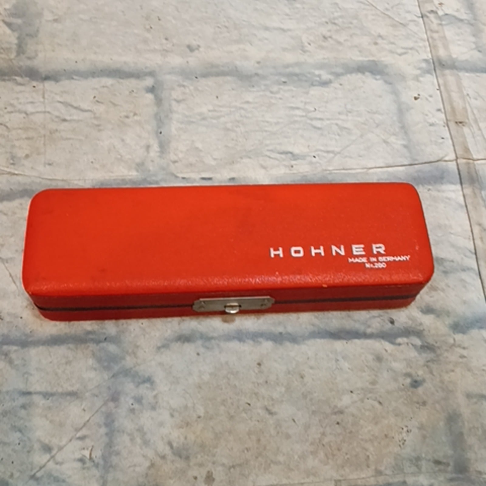 Hohner Red Nr. 260 Harmonica Case ( double as mic case) Harmonicas