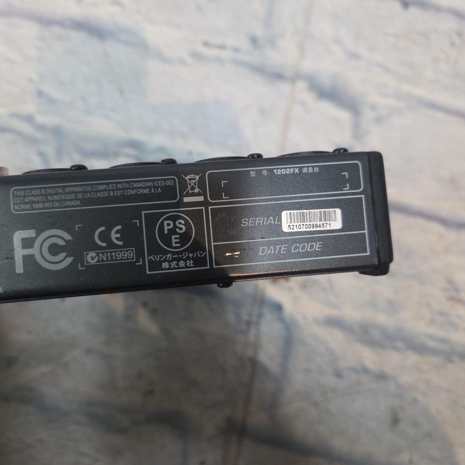 Behringer XENITH 1202FX Mixer