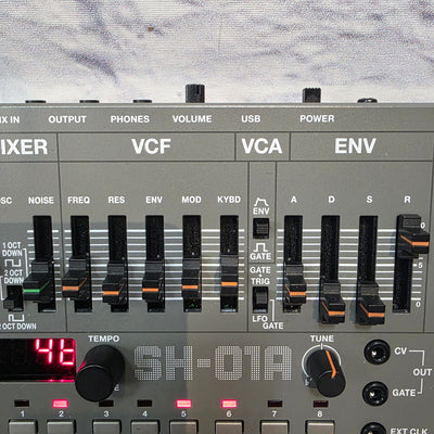 Roland SH-01A Analog Synth