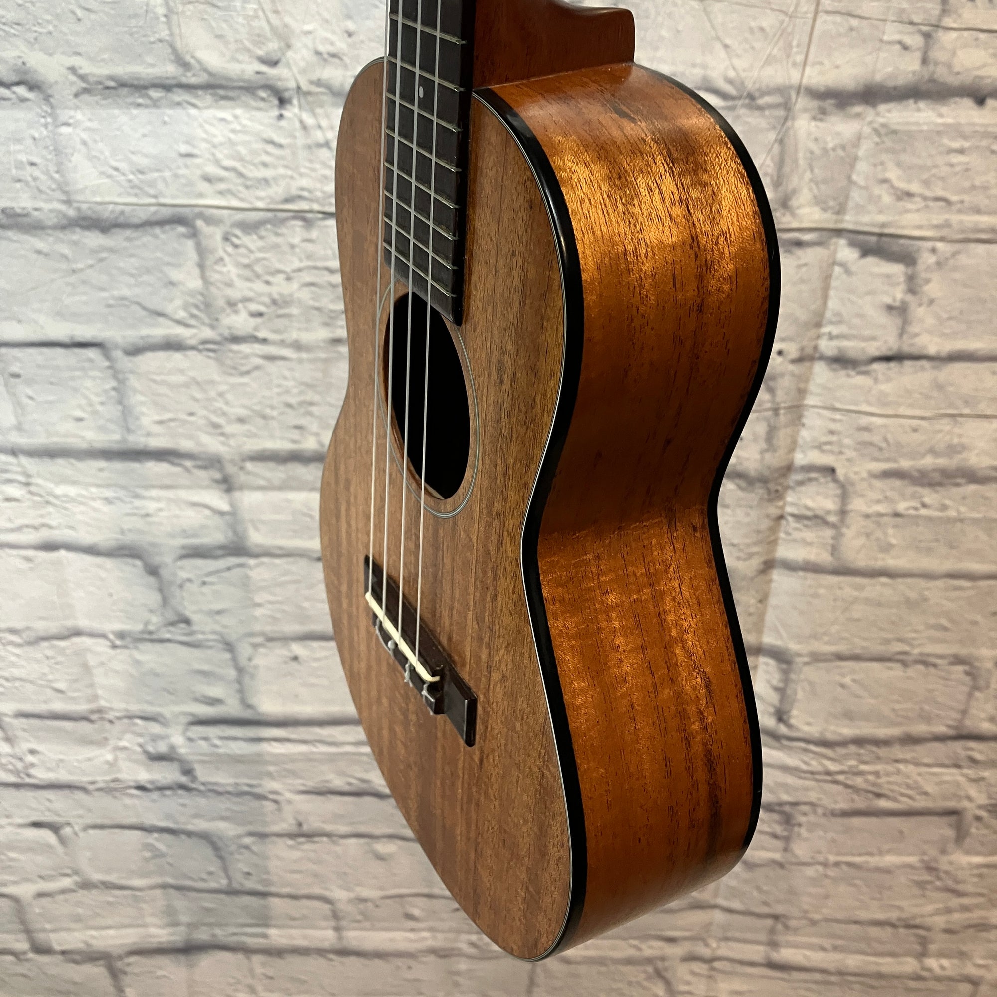 Augustino LoPrinzi Model B Tenor Ukulele w/ case