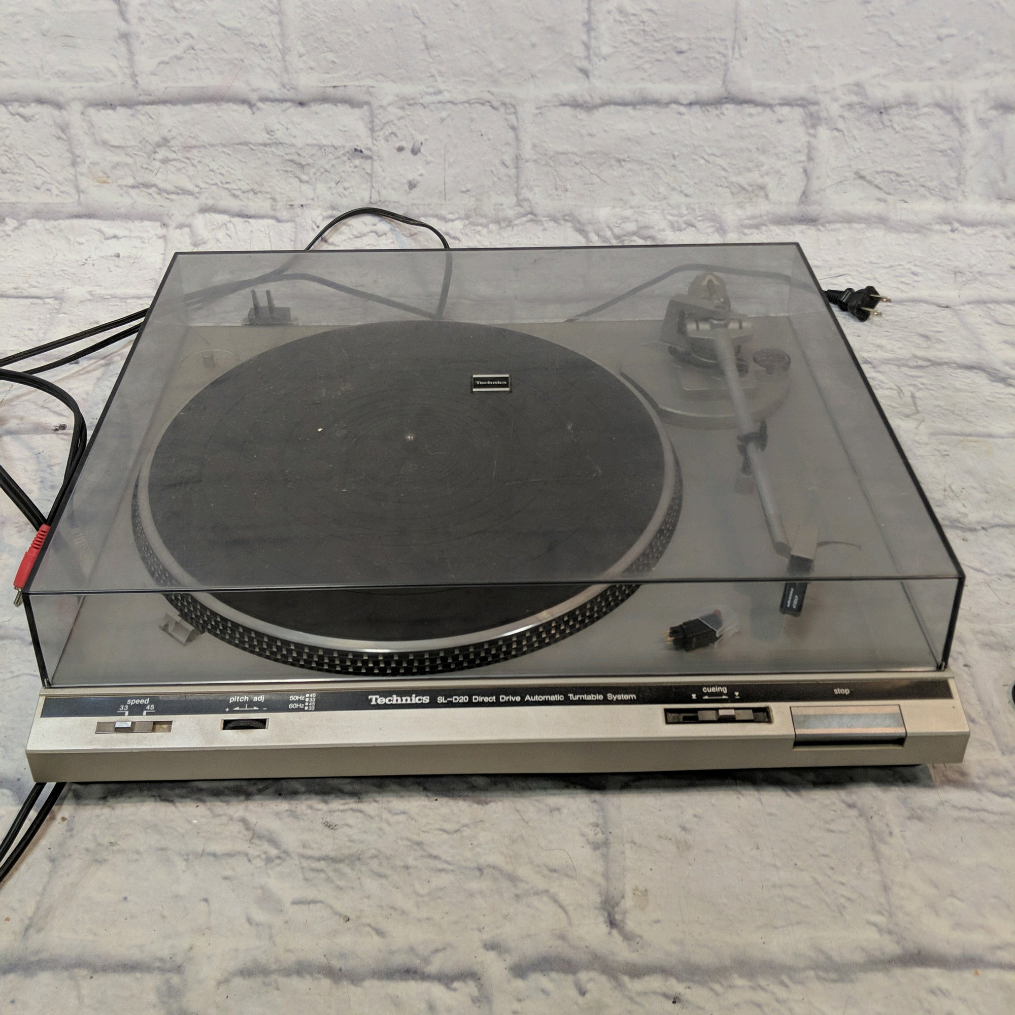Technics SL-D20 Turntable