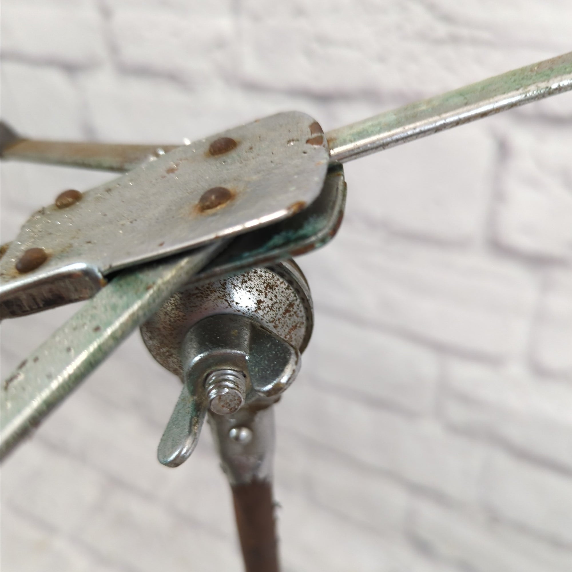 Unknown Snare Stand