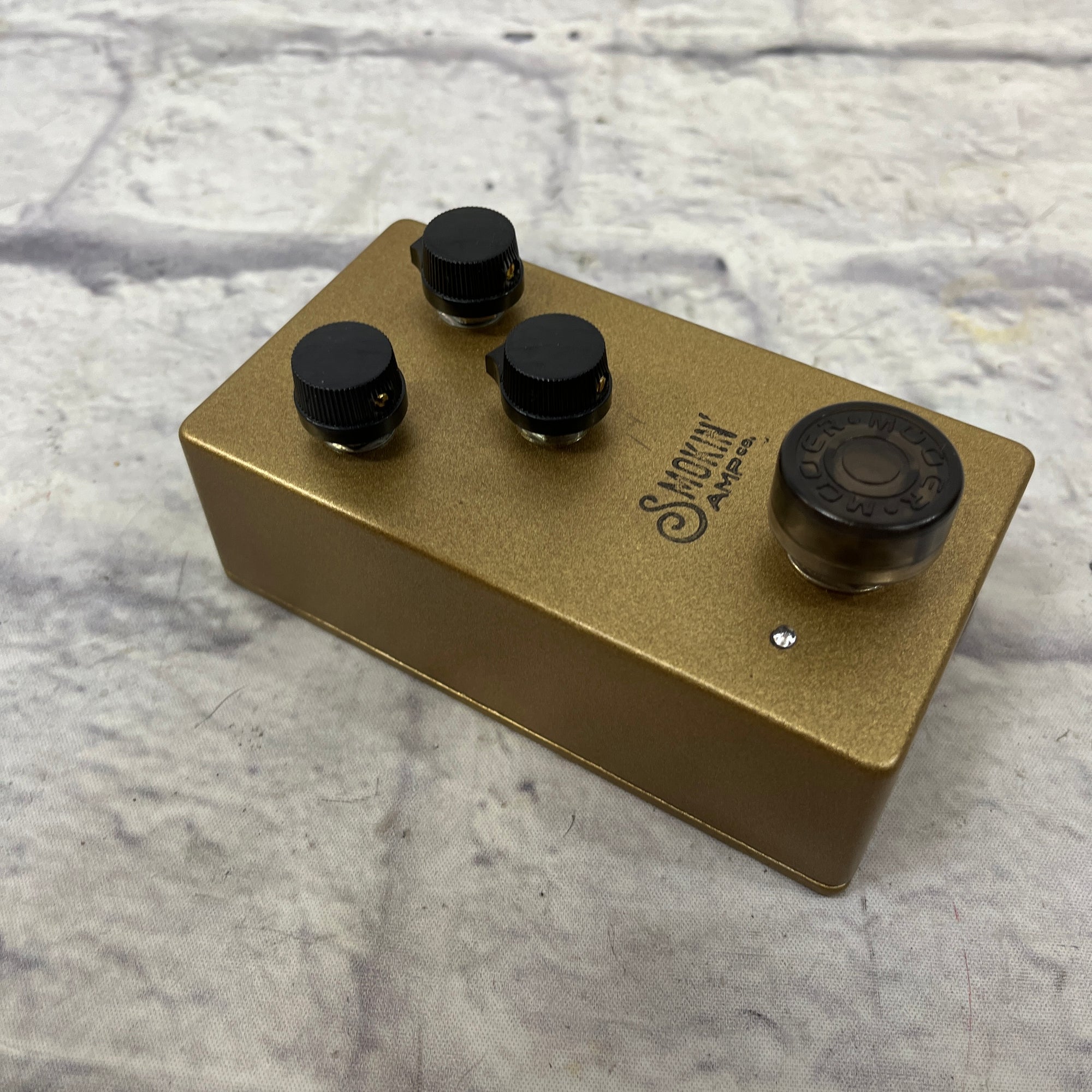Smokin' Amp Co Golden Pony - Klone with Switchable Buffer Overdrive Pedal