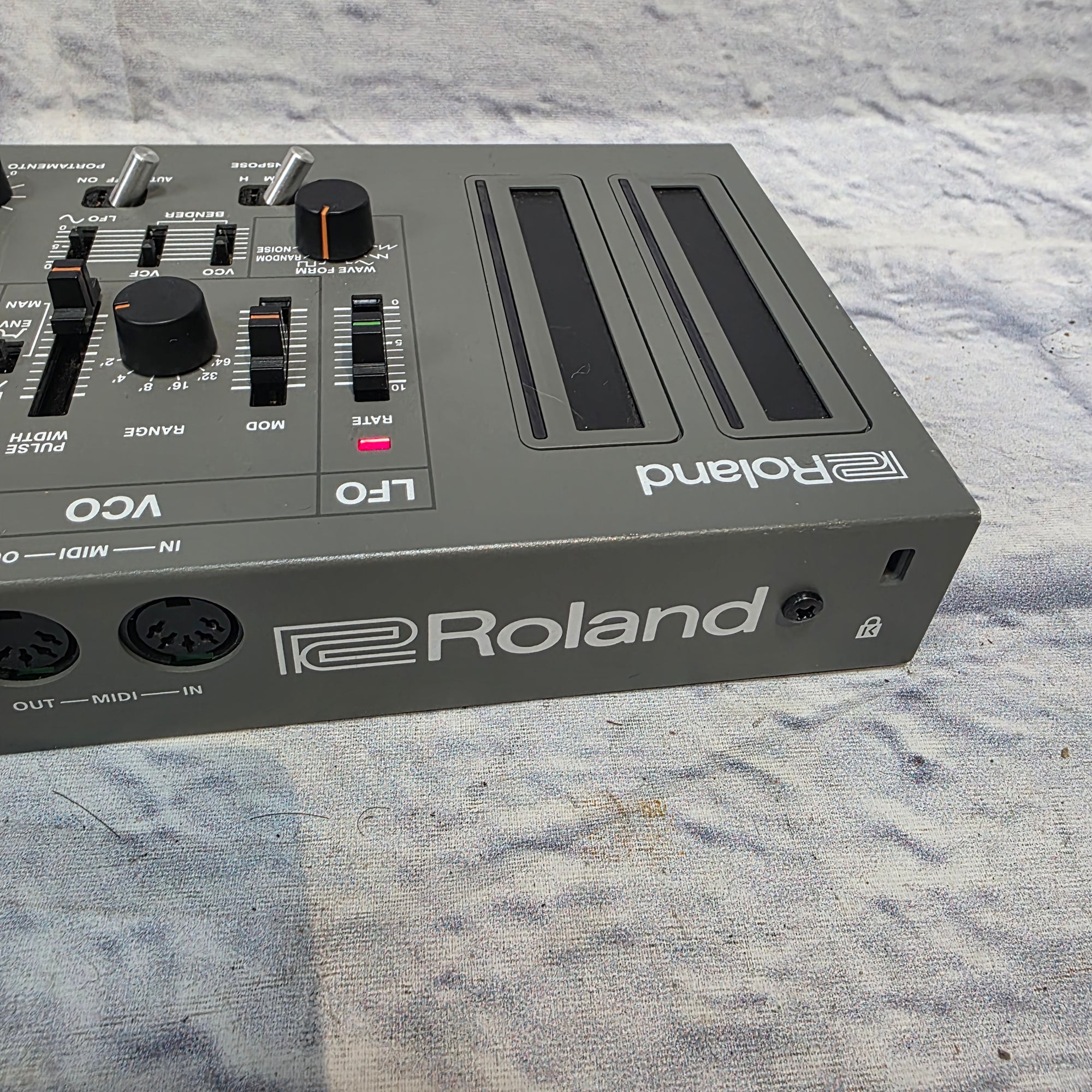 Roland SH-01A Analog Synth