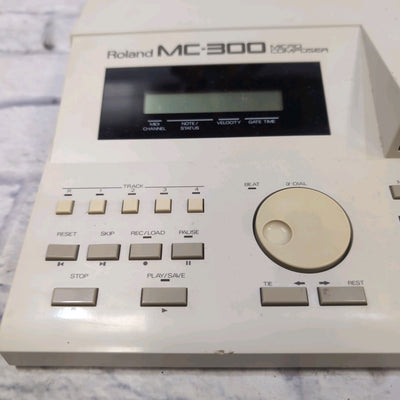 Roland MC-300 MIDI Sequencer Recorder Controller