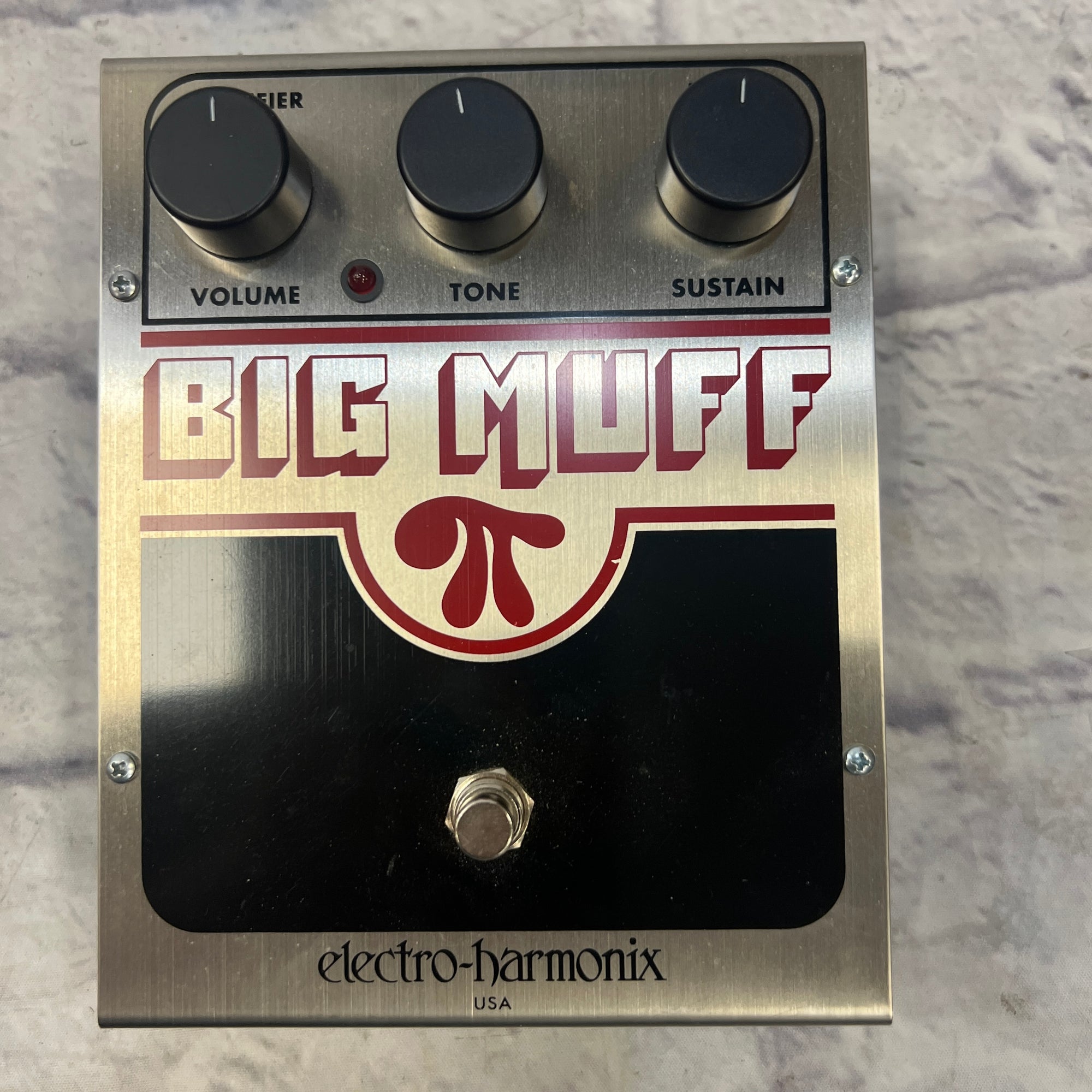 Electro-Harmonix Big Muff Pi Fuzz Pedal