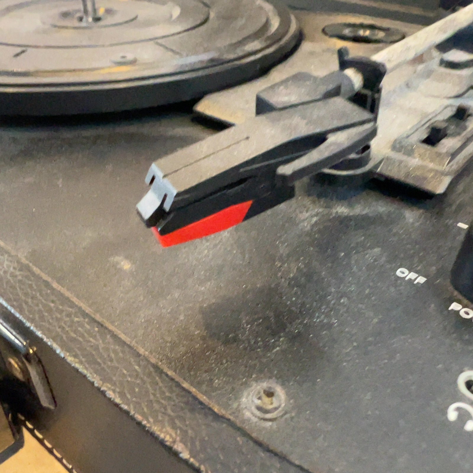 Crosley CR8009A Bluetooth Turntable