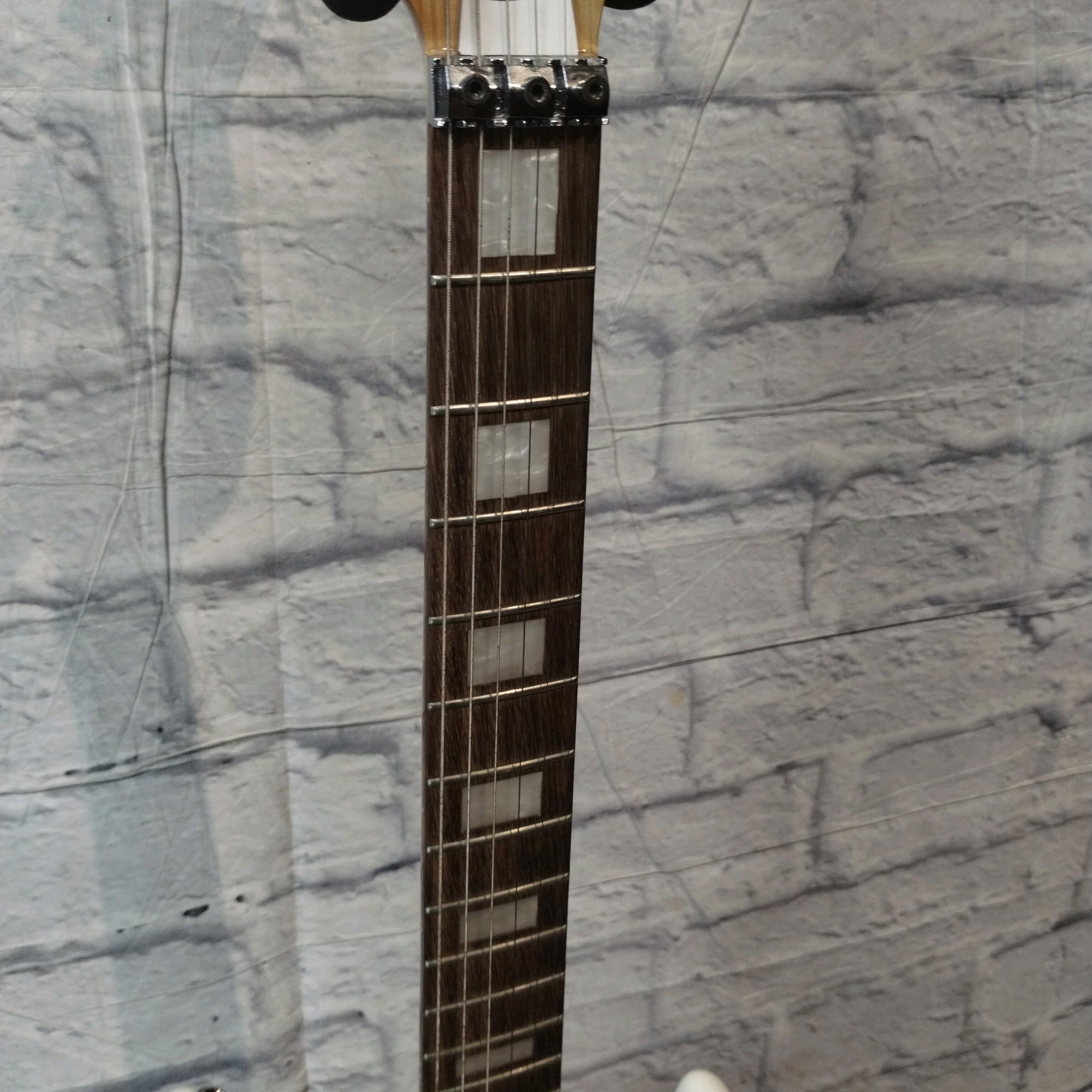 Sawtooth ST-M24 Electric Guitar - White Satin