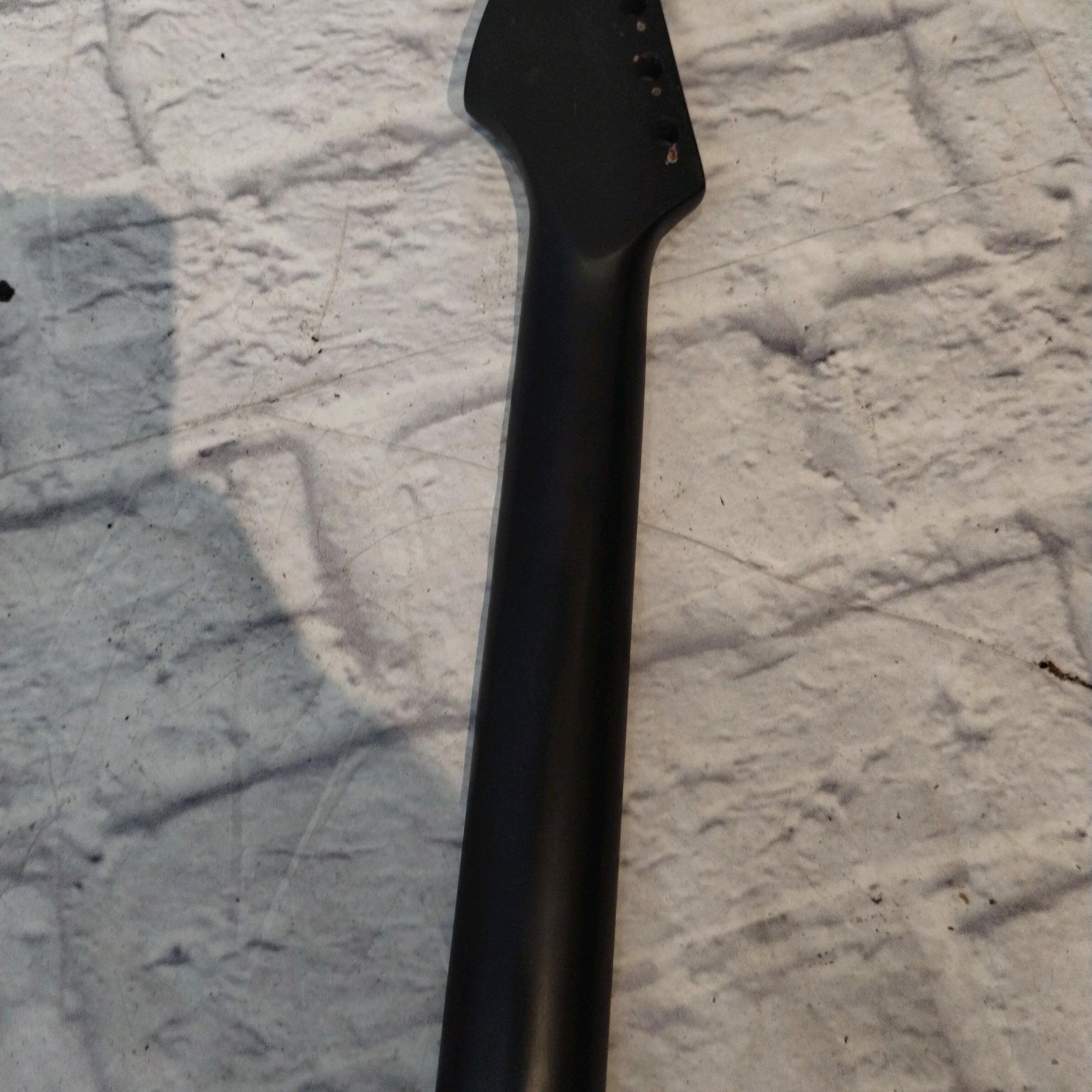 Unknown Black Strat Neck
