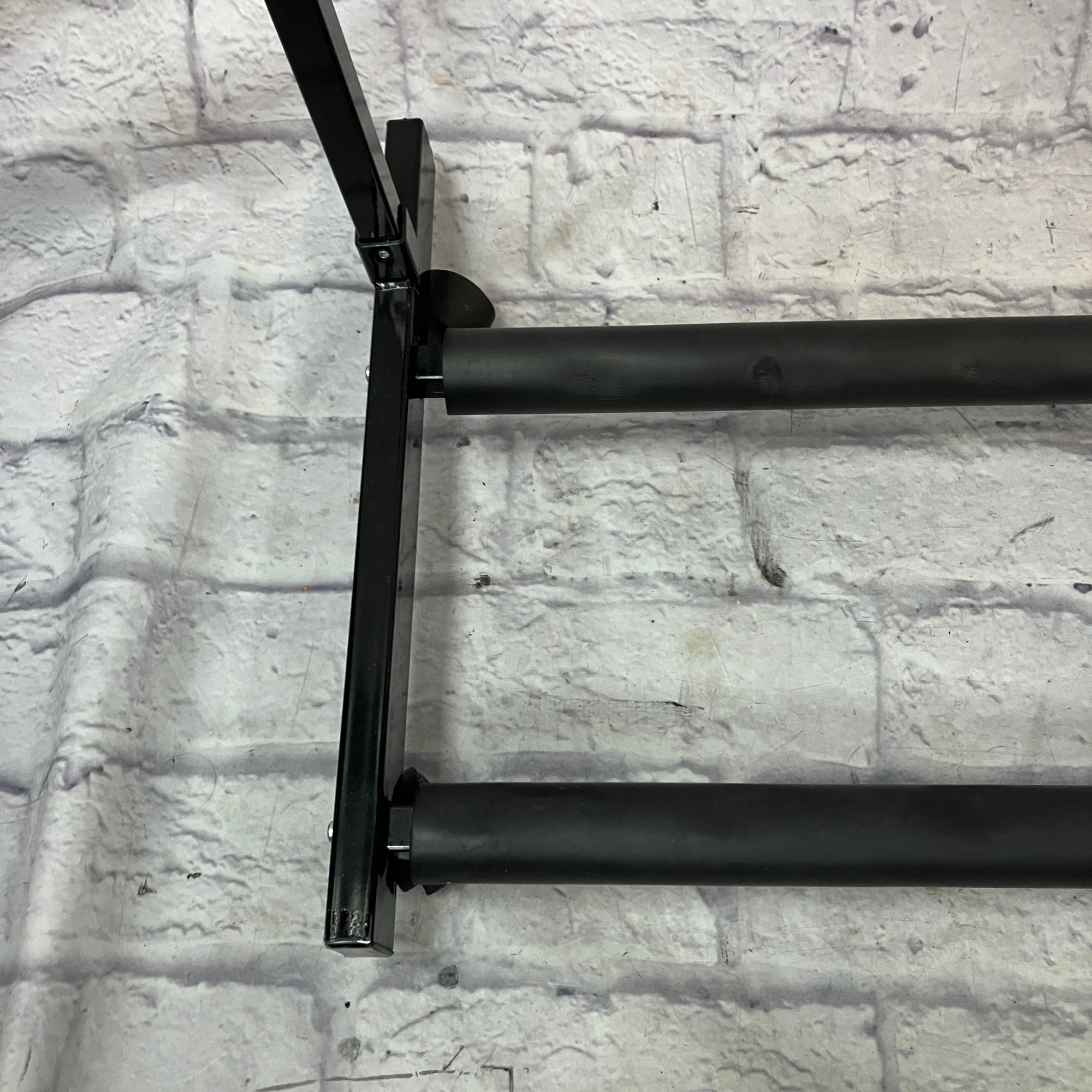 Unknown Five Guitar Stand