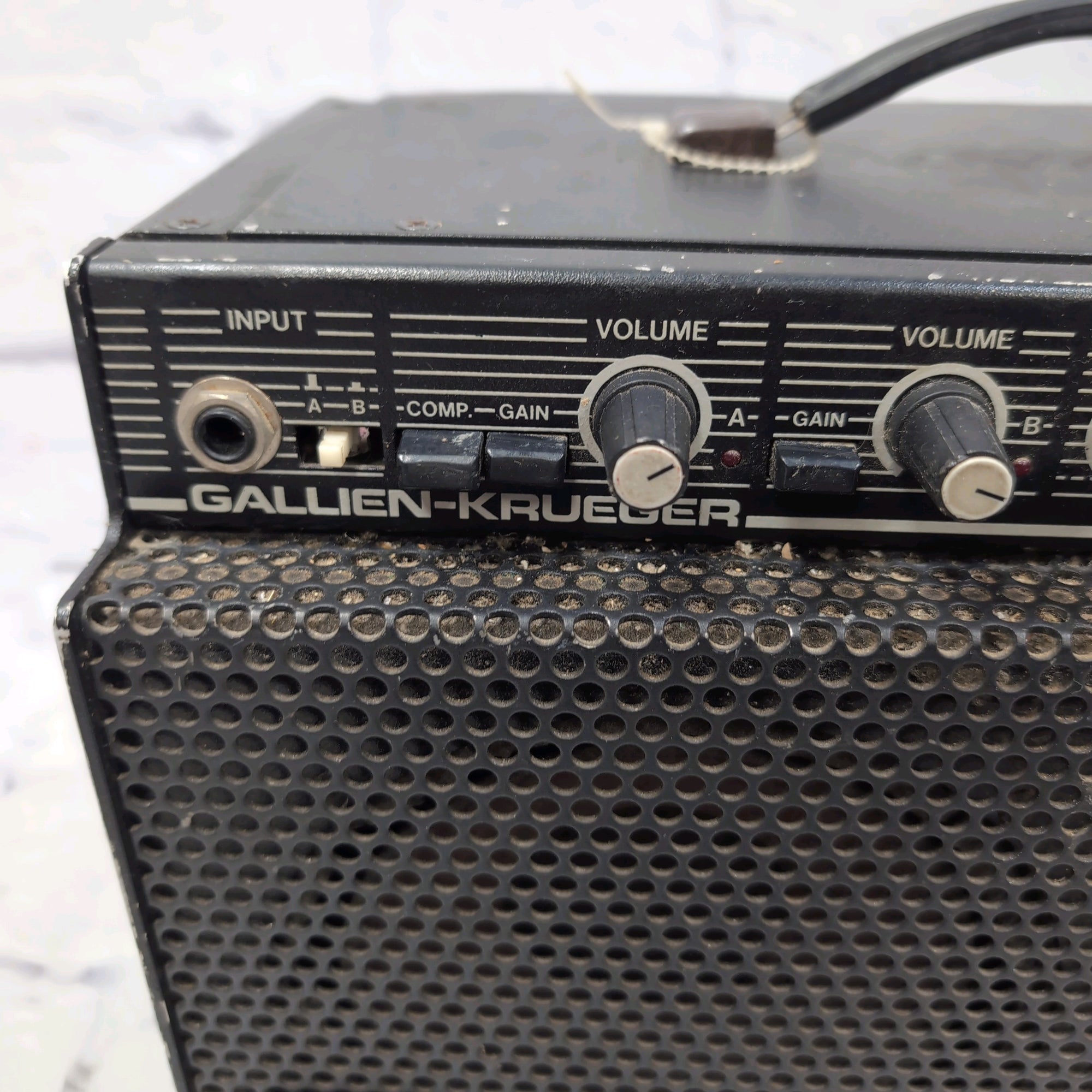 Gallien-Krueger 250ML Series II 100-Watt Stereo Lunchbox Guitar Combo