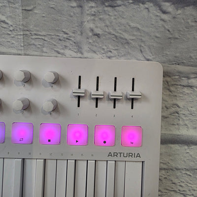 Arturia Minilab 3 White Controllers