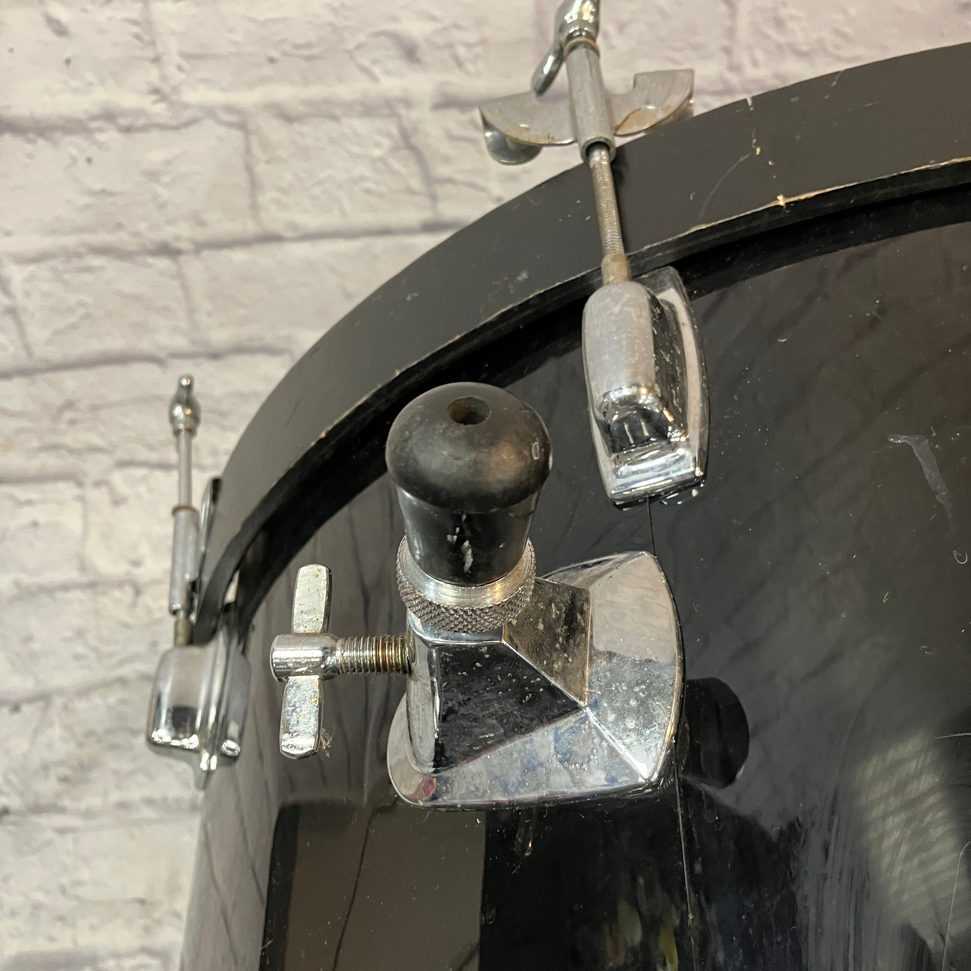 Ludwig Rocker Series Black 22 x 13 Inch Bass Drum