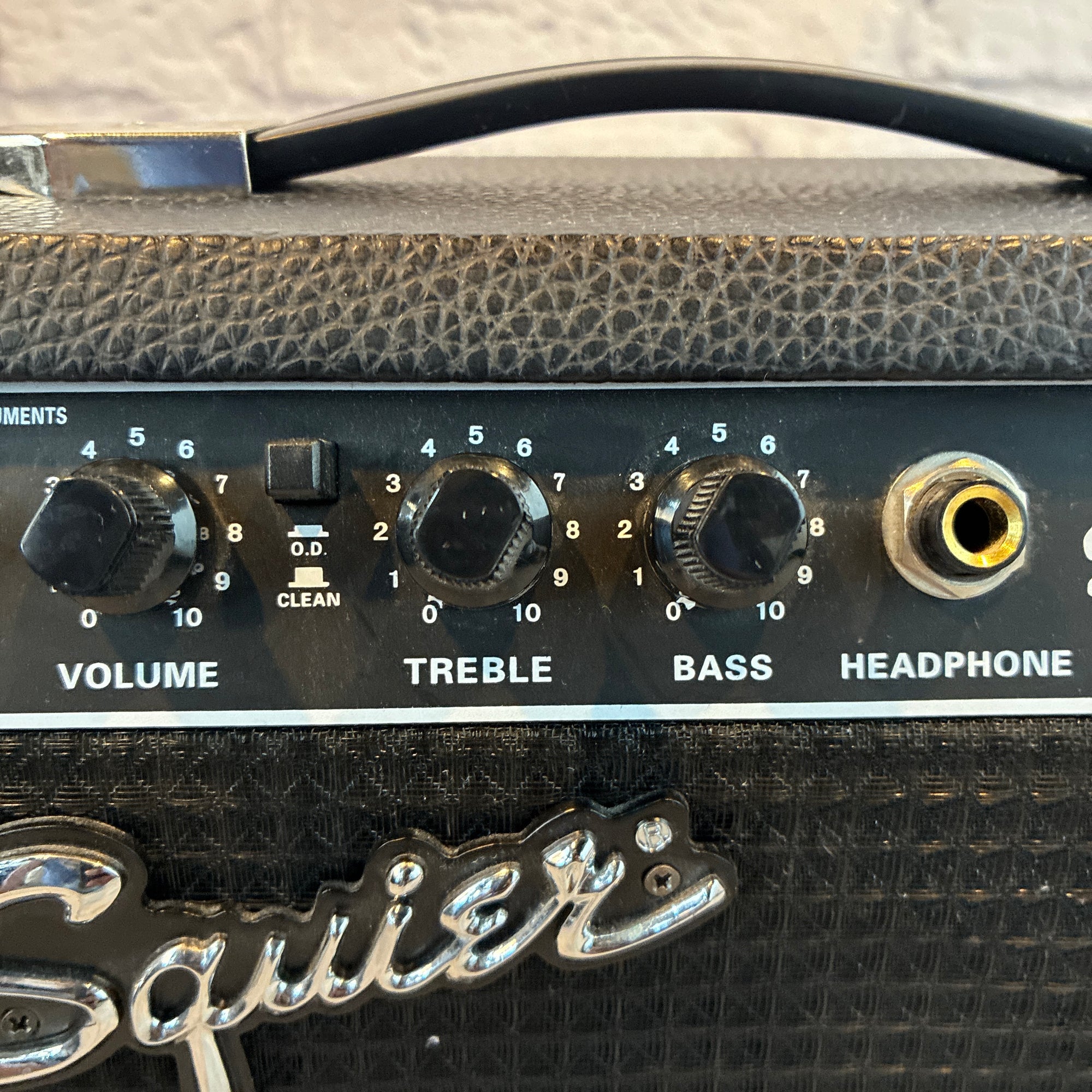 Squier SP 10 Bass Guitar Combo Amp