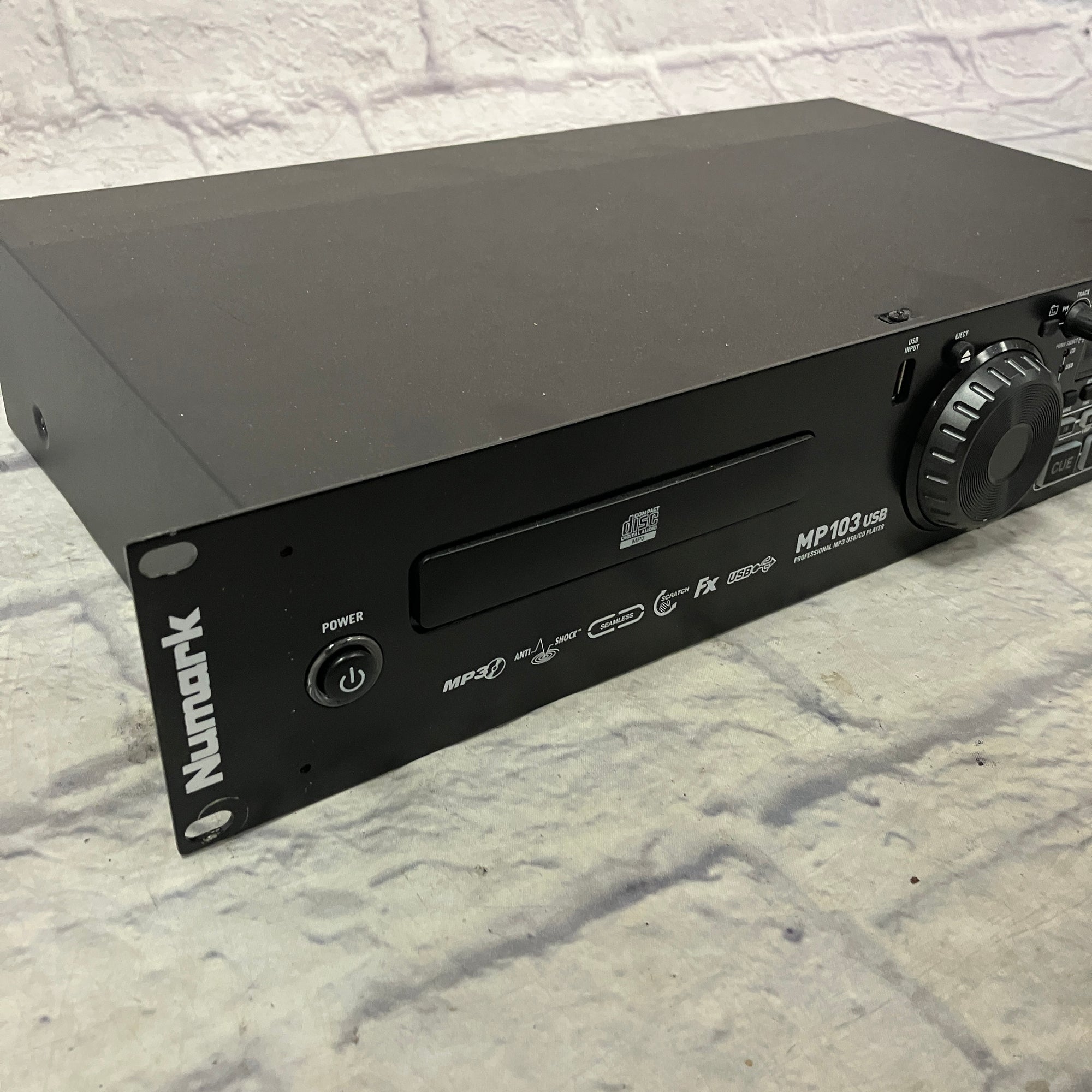 Numark MP103 USB DJ Rack