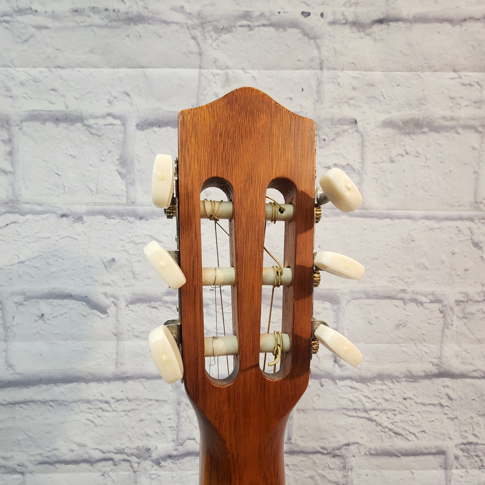 Westwood CG-36 3/4 Acoustic Guitar Bridge Lift