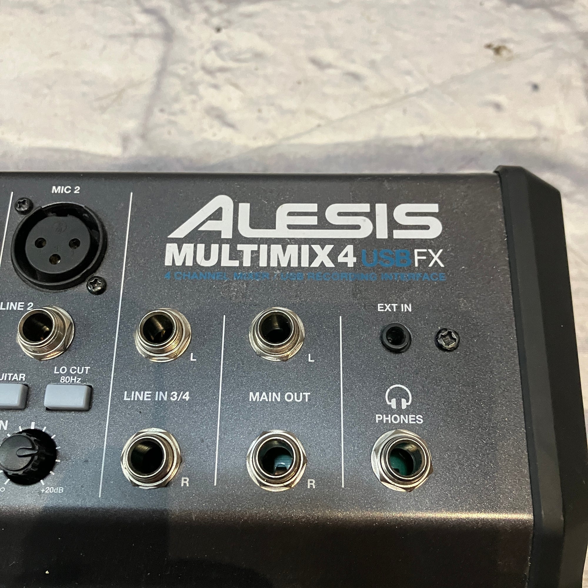 Alesis Multimix 4 USB Mixer