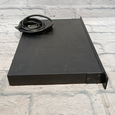 Roland A-880 MIDI Patcher / Mixer 8 In 8 Out  Rack Unit