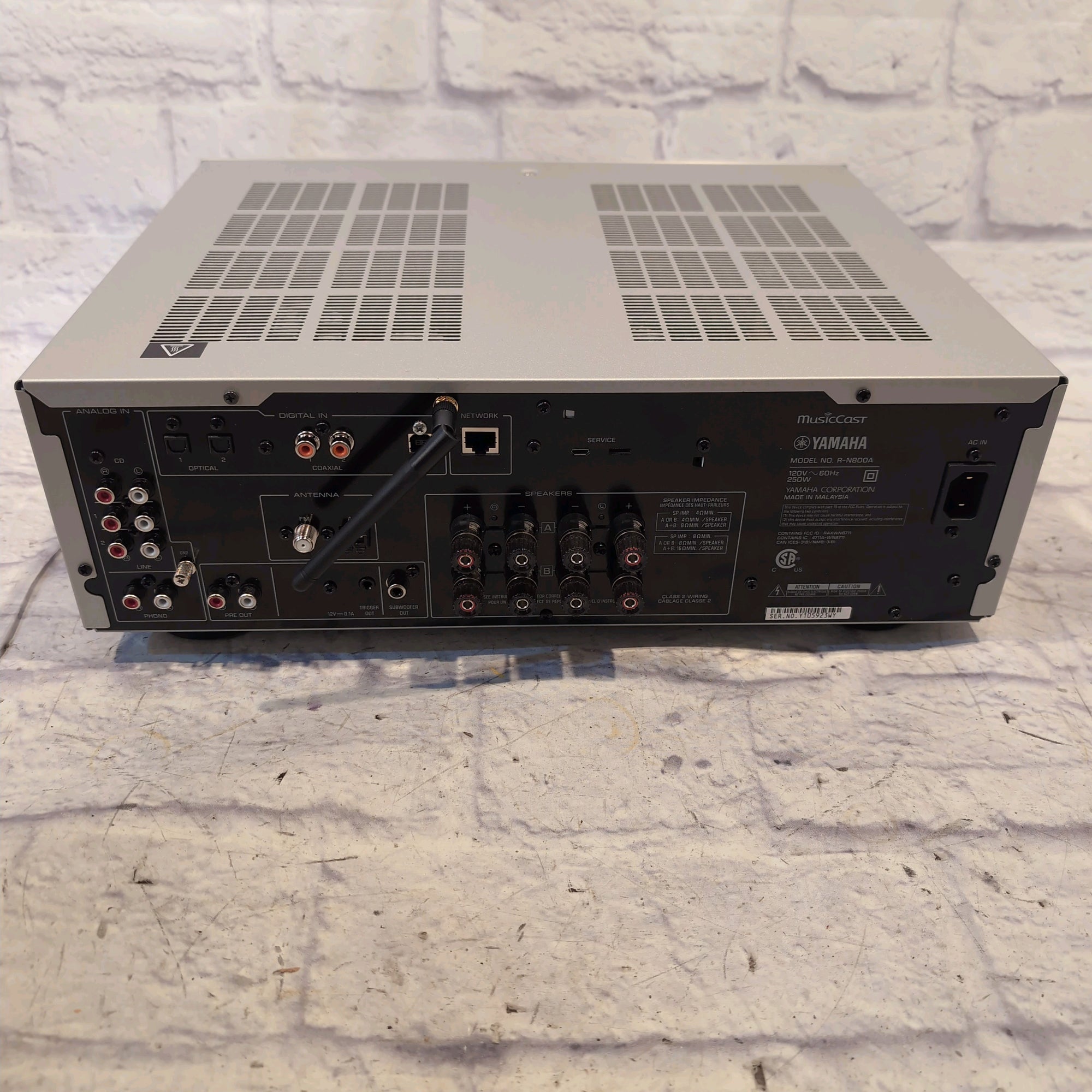 Yamaha R-N800A Stereo Network Audio Receiver - Black