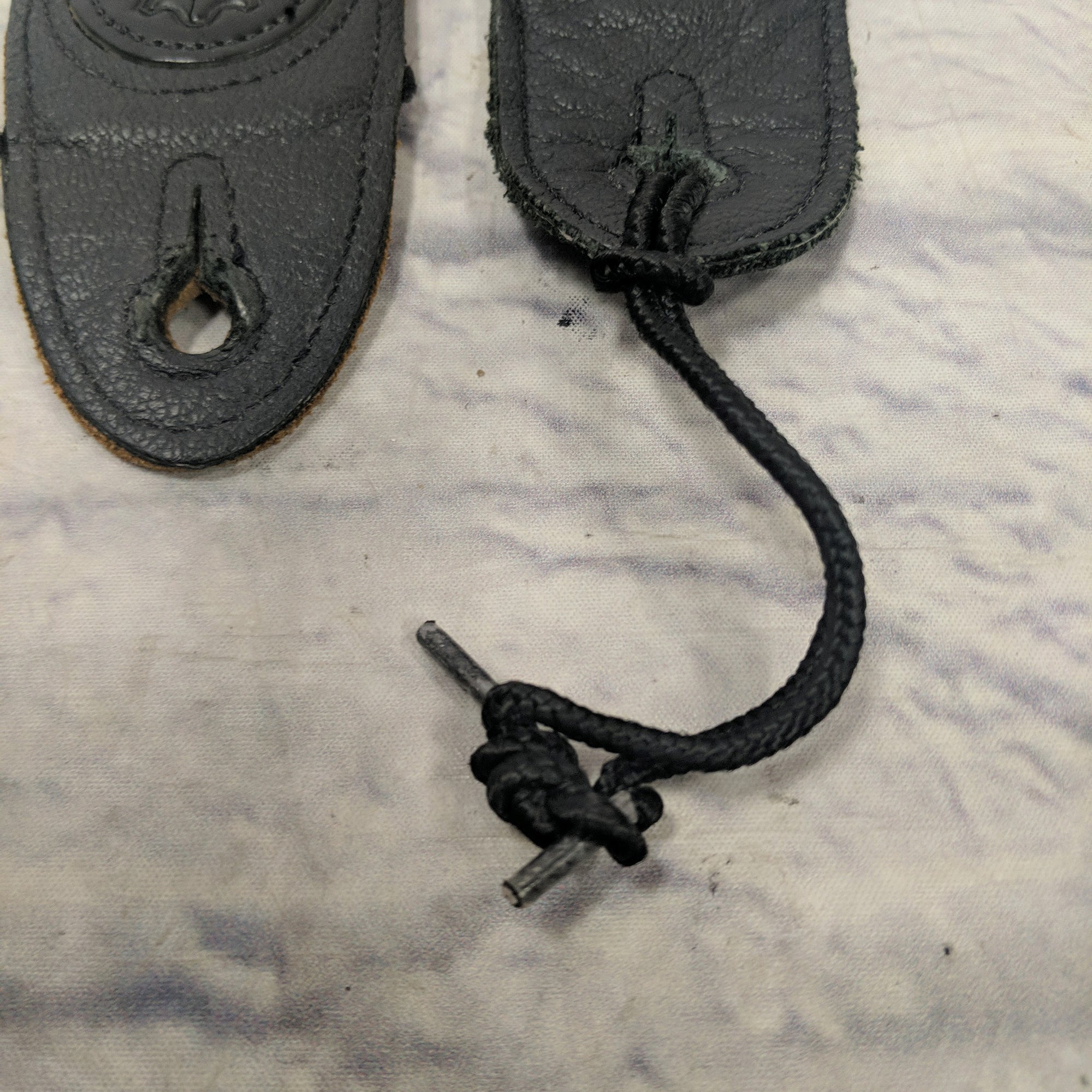 Levy's Black Strap With Red Star Strap