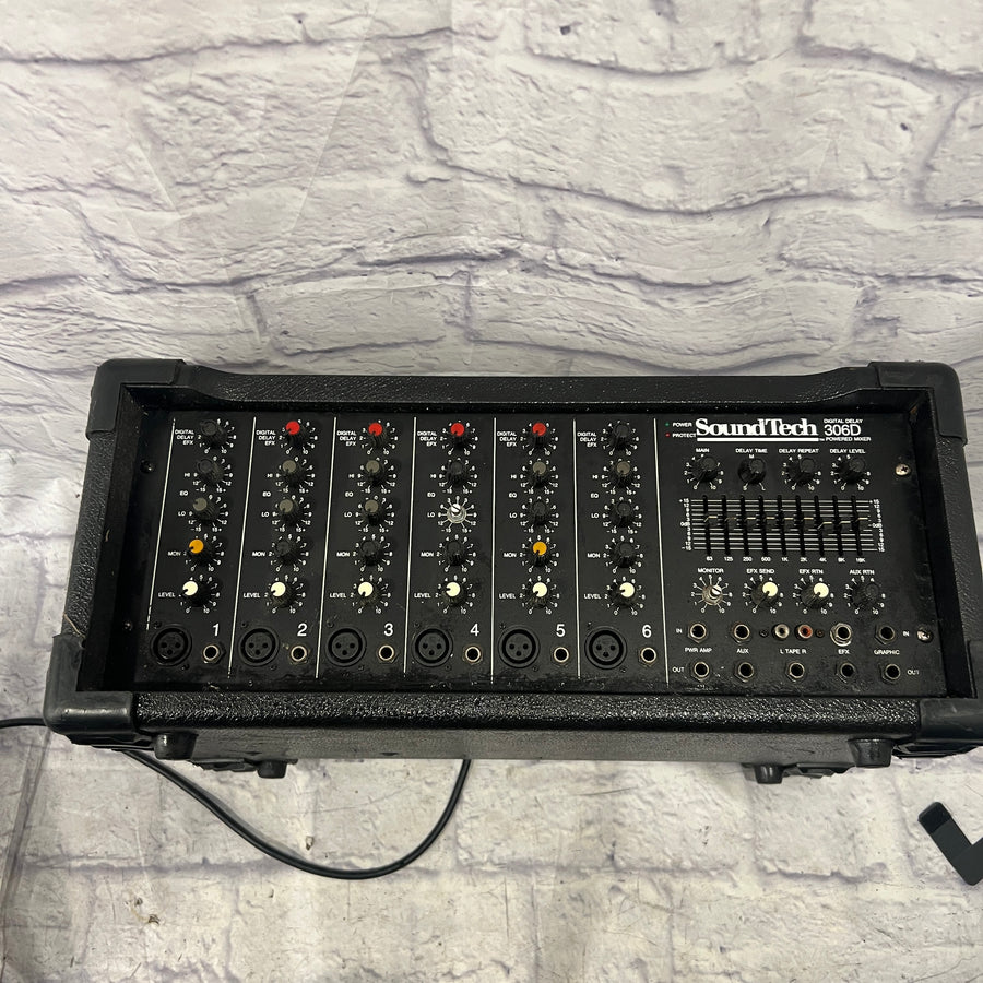 Soundtech 306D 6 Channel Powered Mixer with Effects