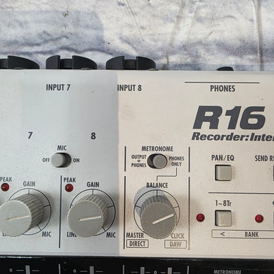 Zoom R16 Audio Interface
