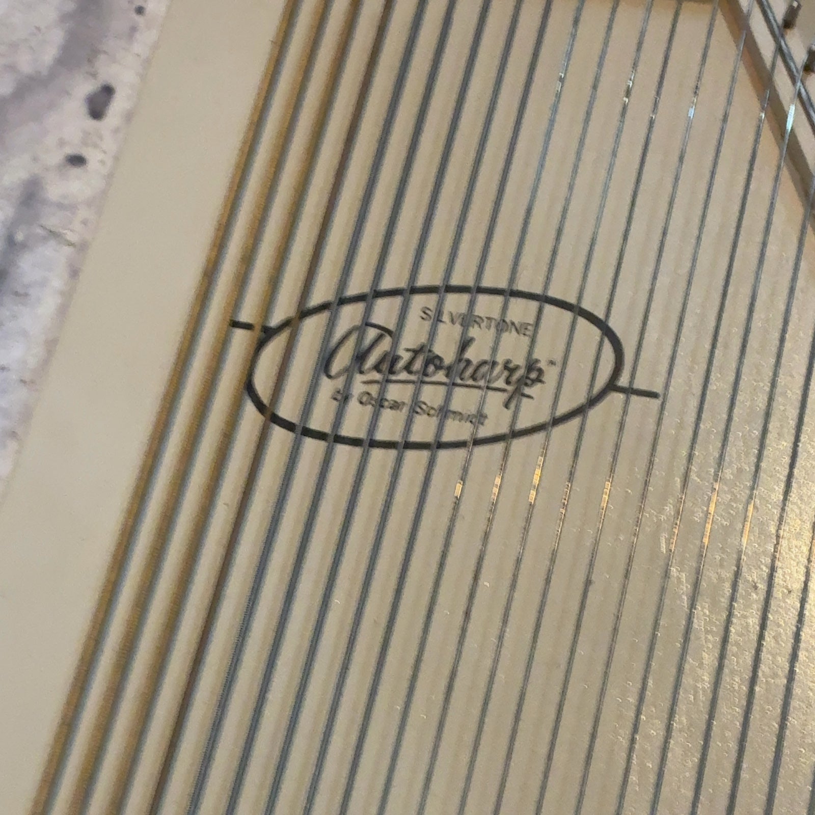 Silvertone by Oscar Schmidt Autoharp with Case Harp