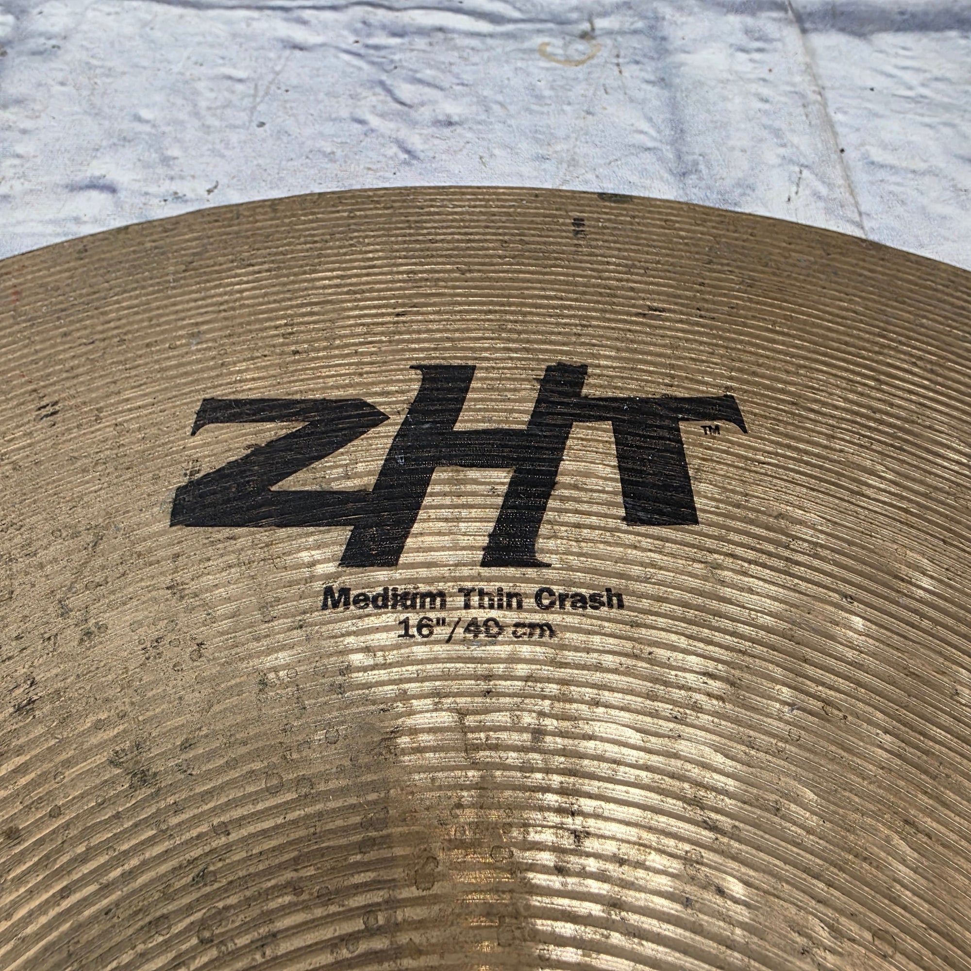 Zildjian ZHT 16" Medium Thin Crash Crash Cymbal