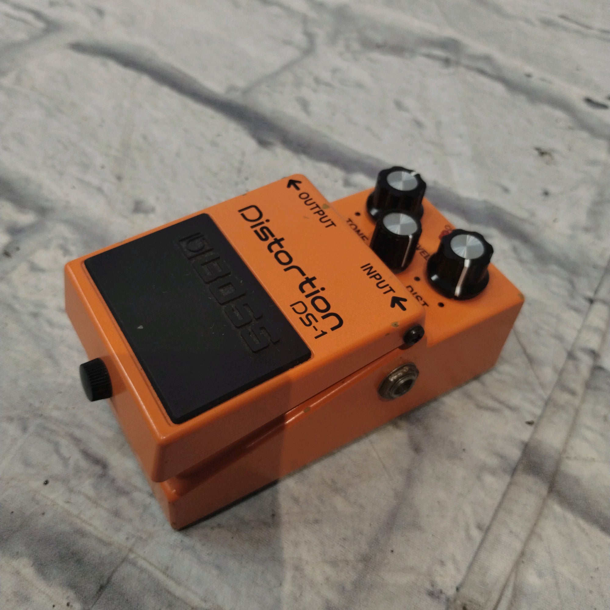 Boss DS-1 Distortion Pedal