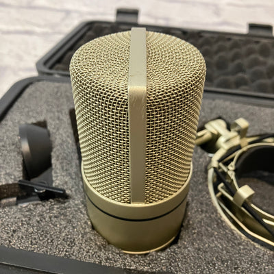 MXL 990 Large Diaphragm Condenser Microphone