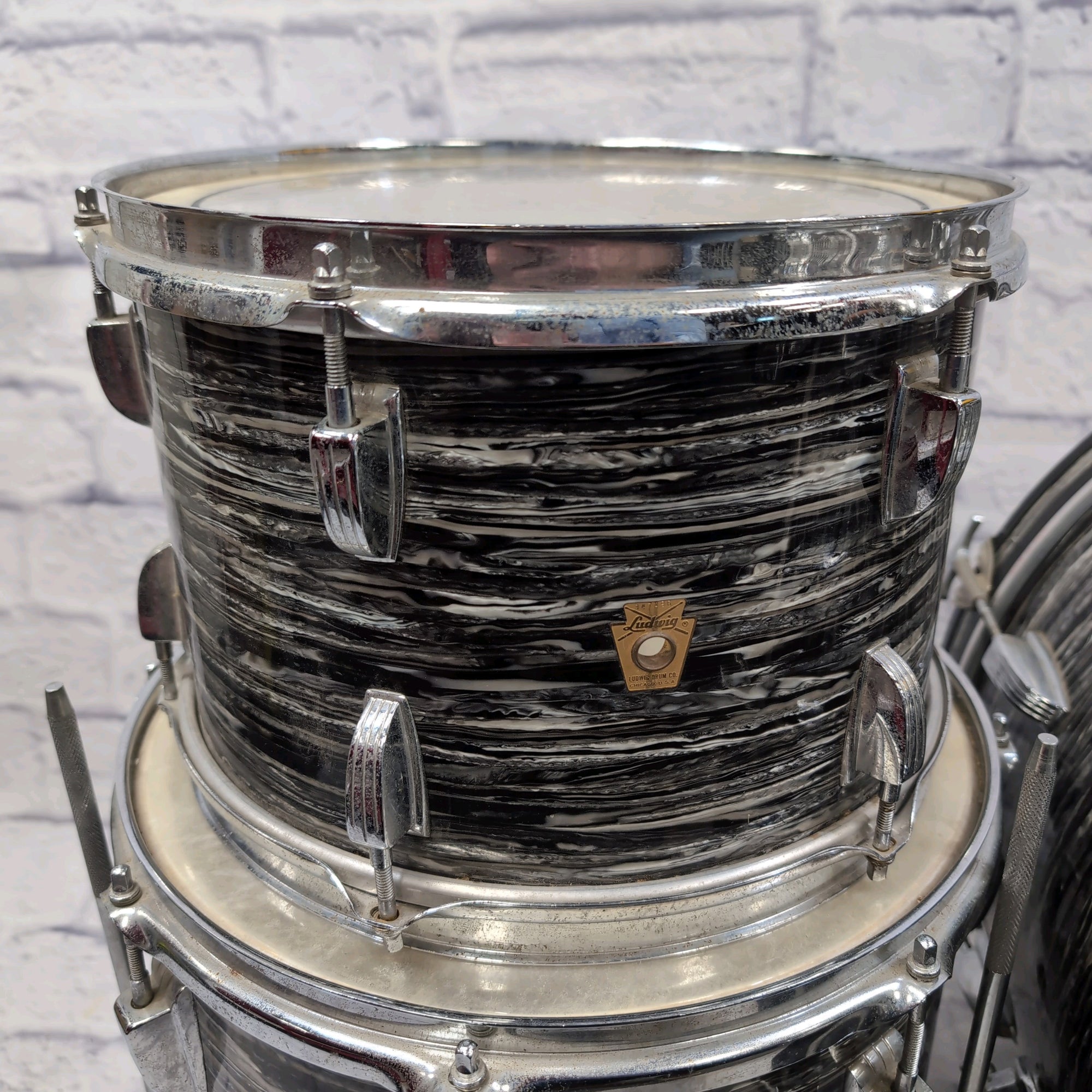 Ludwig Ringo Black Oyster Pearl Keystone Badge Drum Kit Vintage 1965
