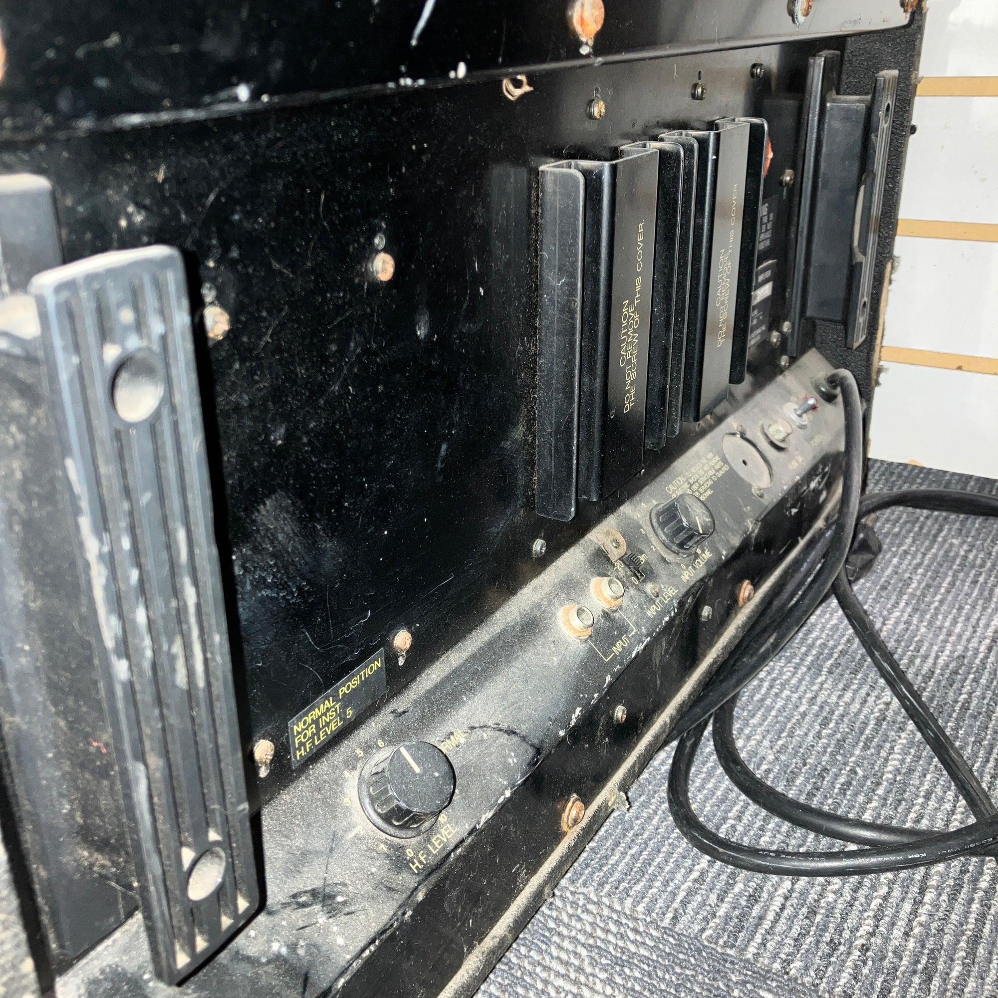 Vintage MIJ 80s Yamaha A4115H 100W Powered Speaker