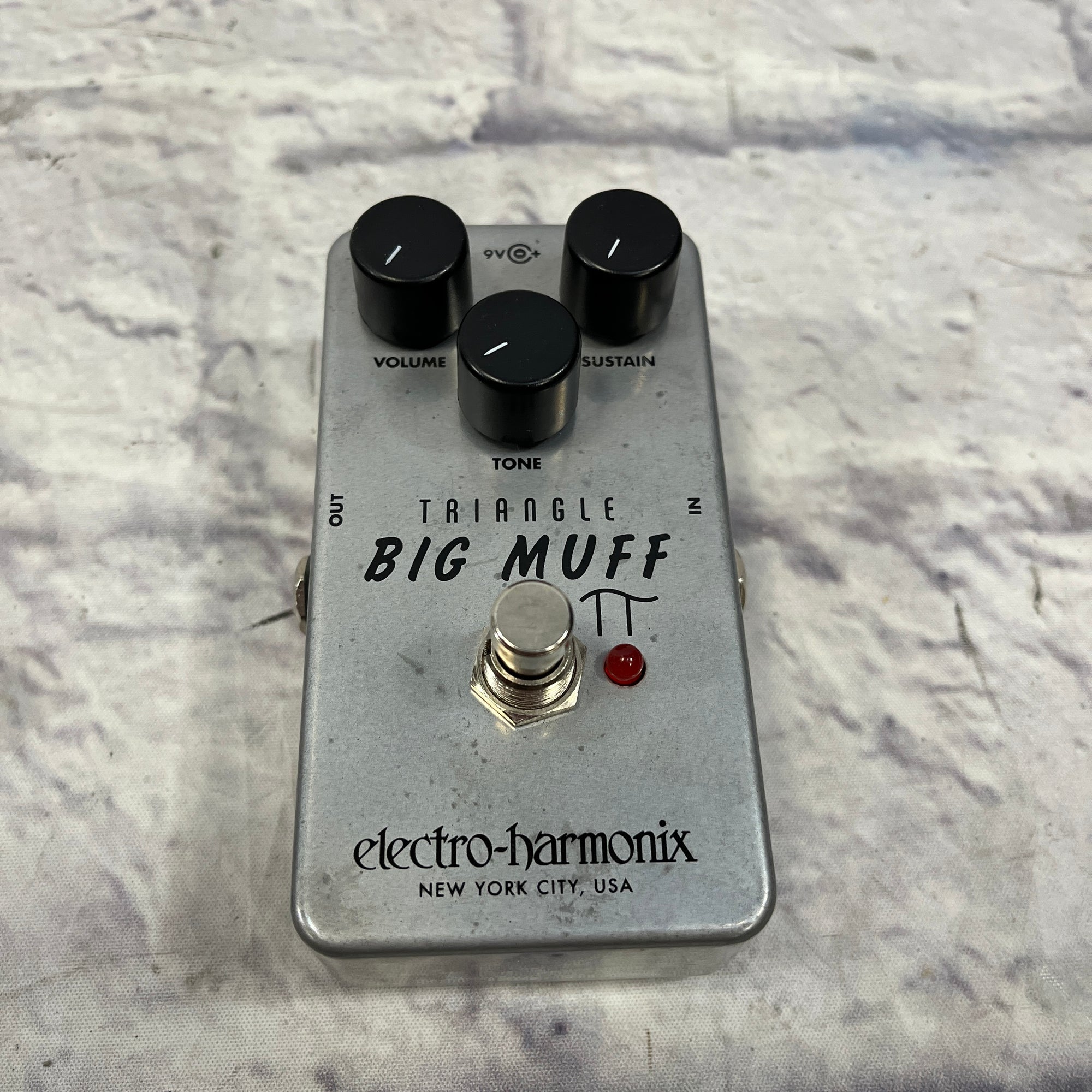 Electro-Harmonix Triangle Big Muff Overdrive Pedal