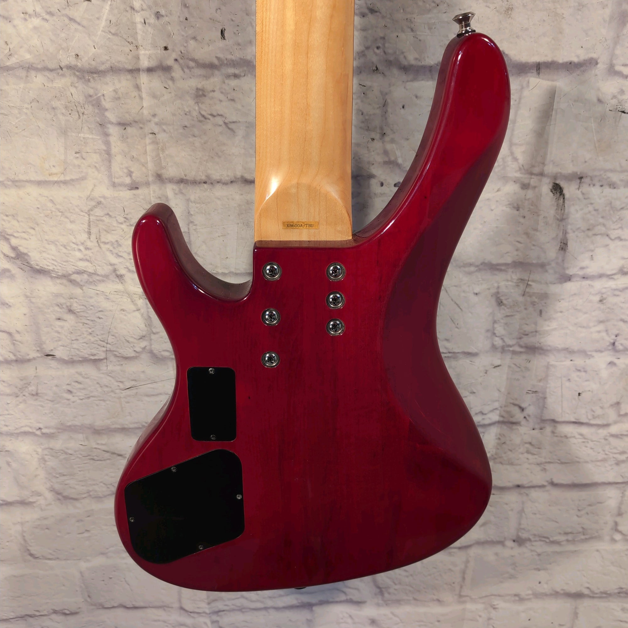 Washburn XB600 Bantam Series 6 String Bass Guitar Trans Red