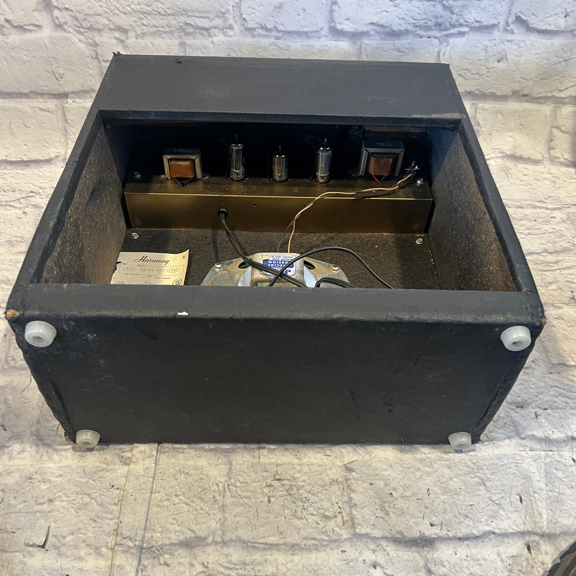 Harmony H400 Vintage Tube Guitar Combo Amp