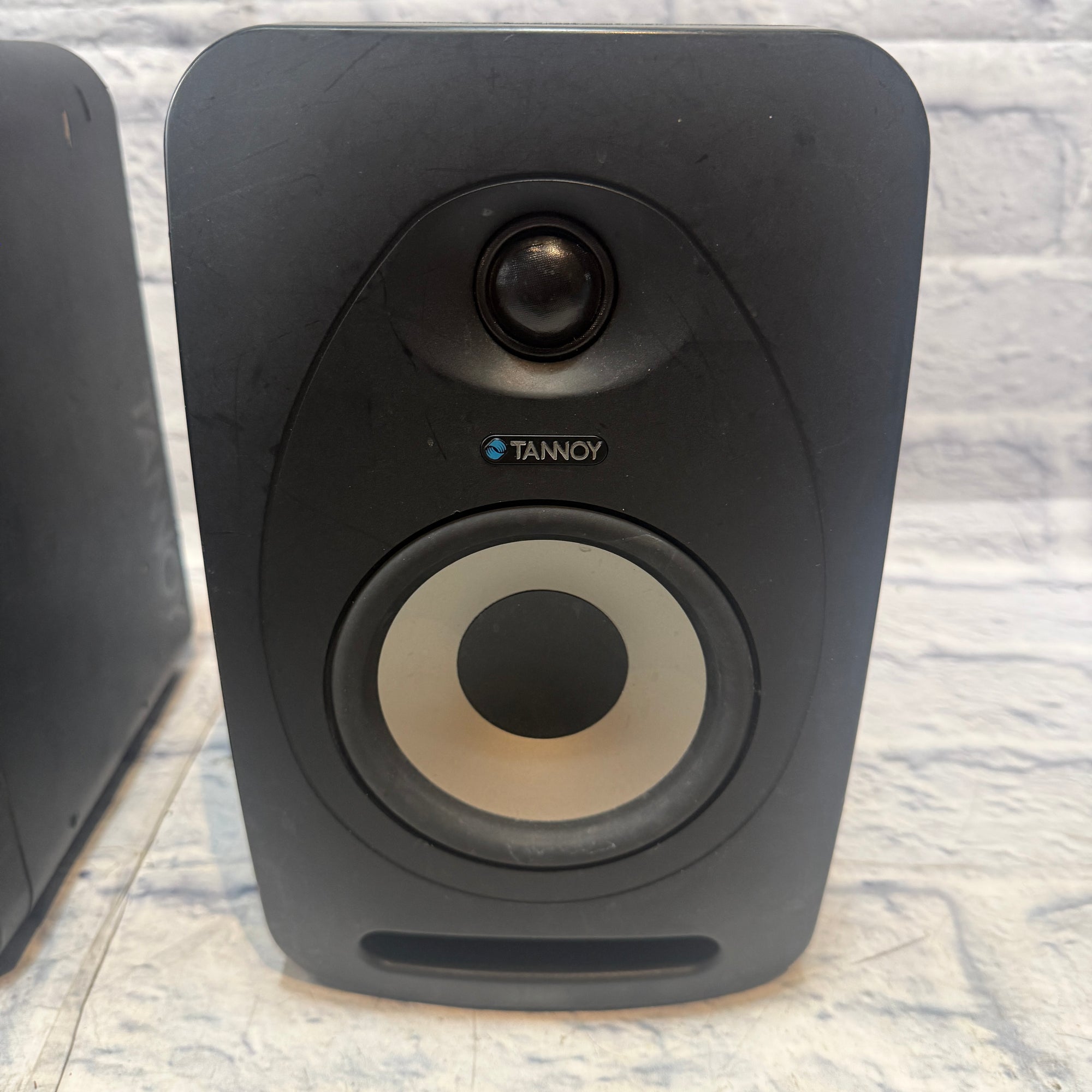 Tannoy Reveal 502 Studio Monitor Pair
