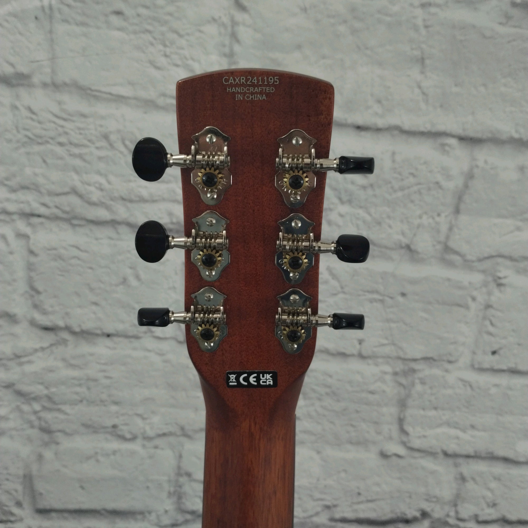 Gretsch G9200 Boxcar Round-Neck, Mahogany Body Resonator Guitar, Natural