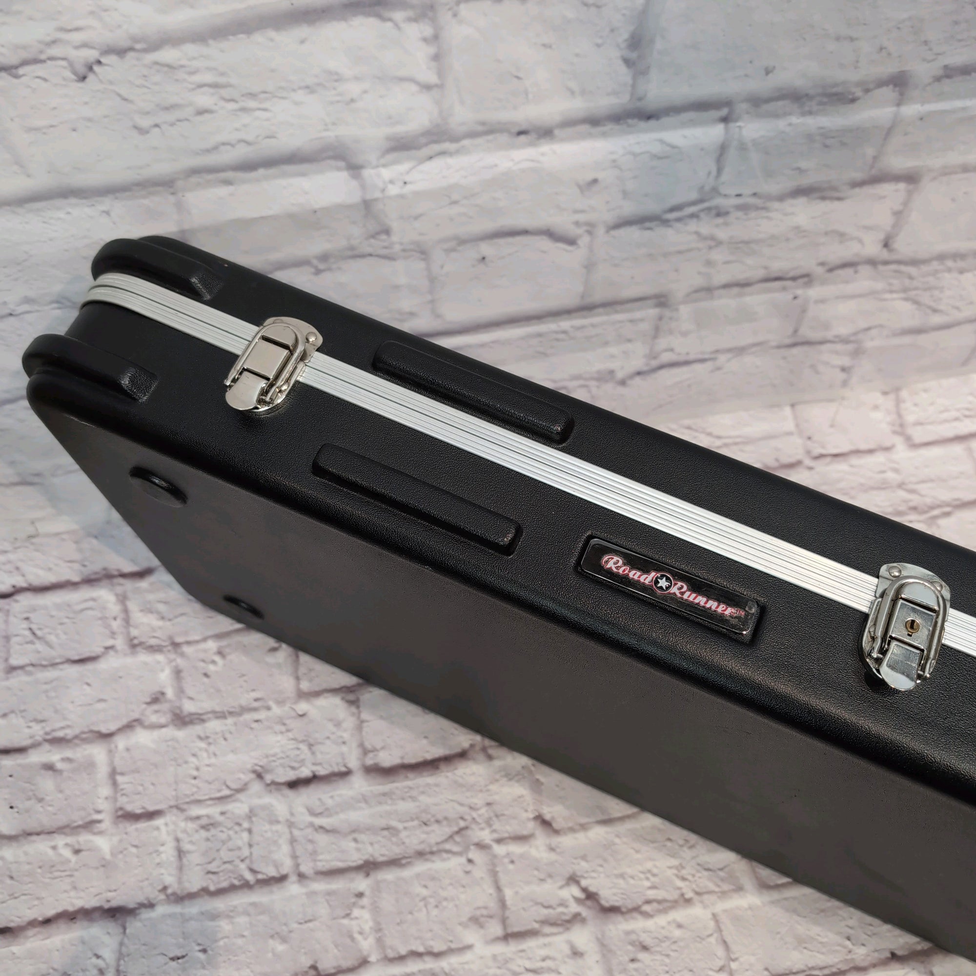 Road Runner Guitar Hard Case