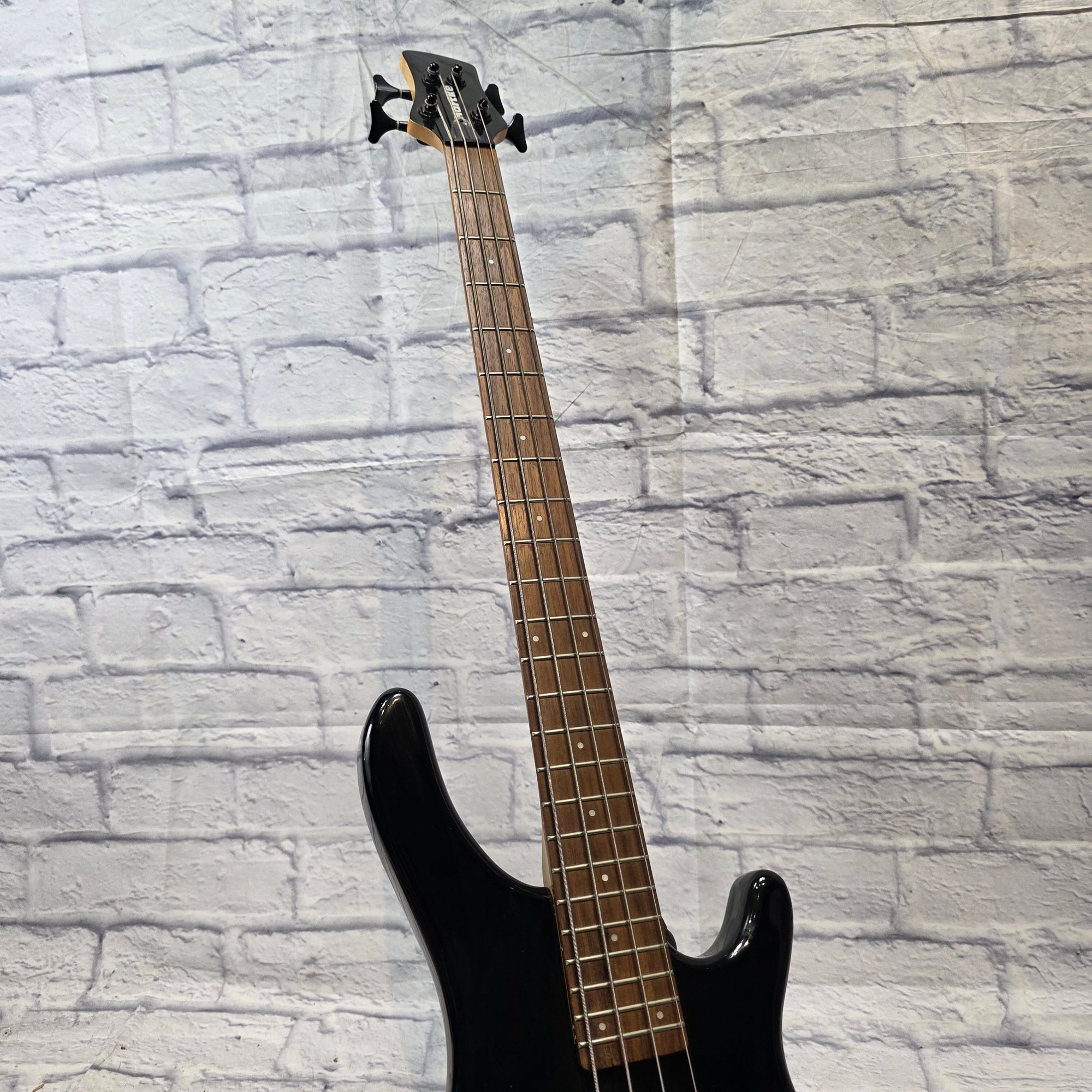 Hartke PB-15 Gig Bass 4 String Bass Guitar