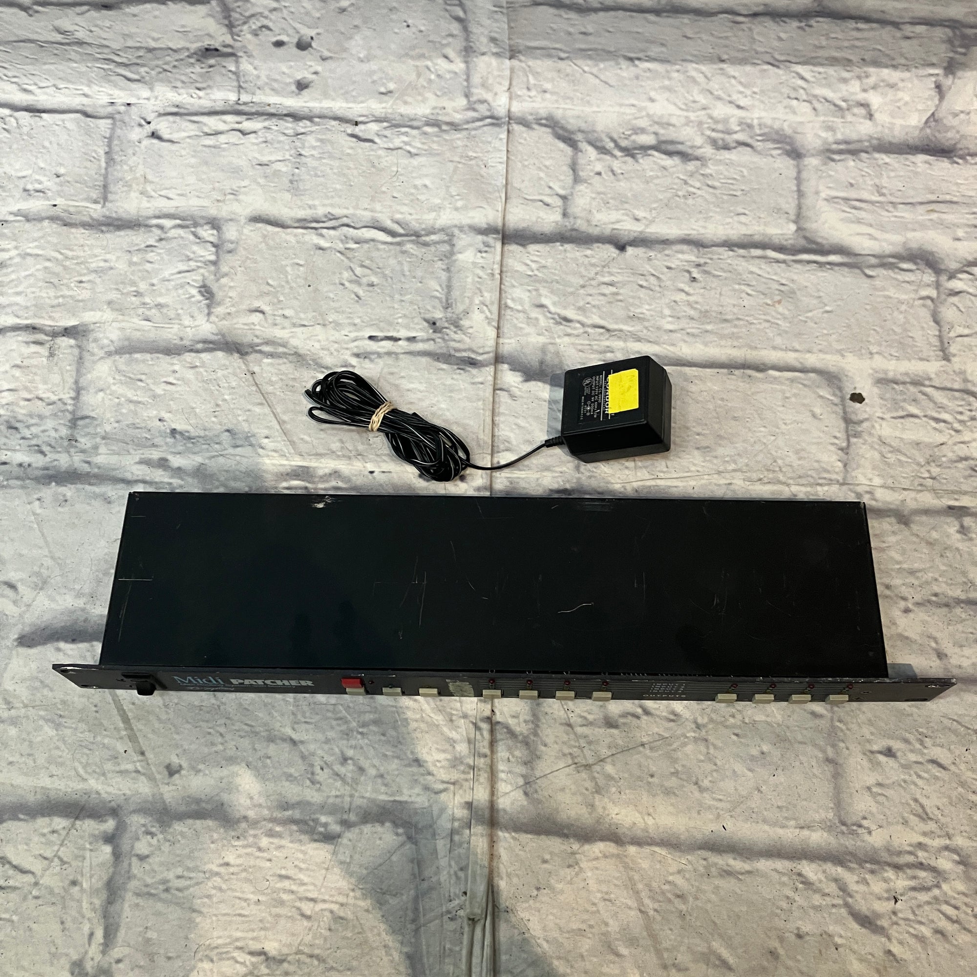 360 Systems Midi Patcher 8x8 Routing System with Memory Controller