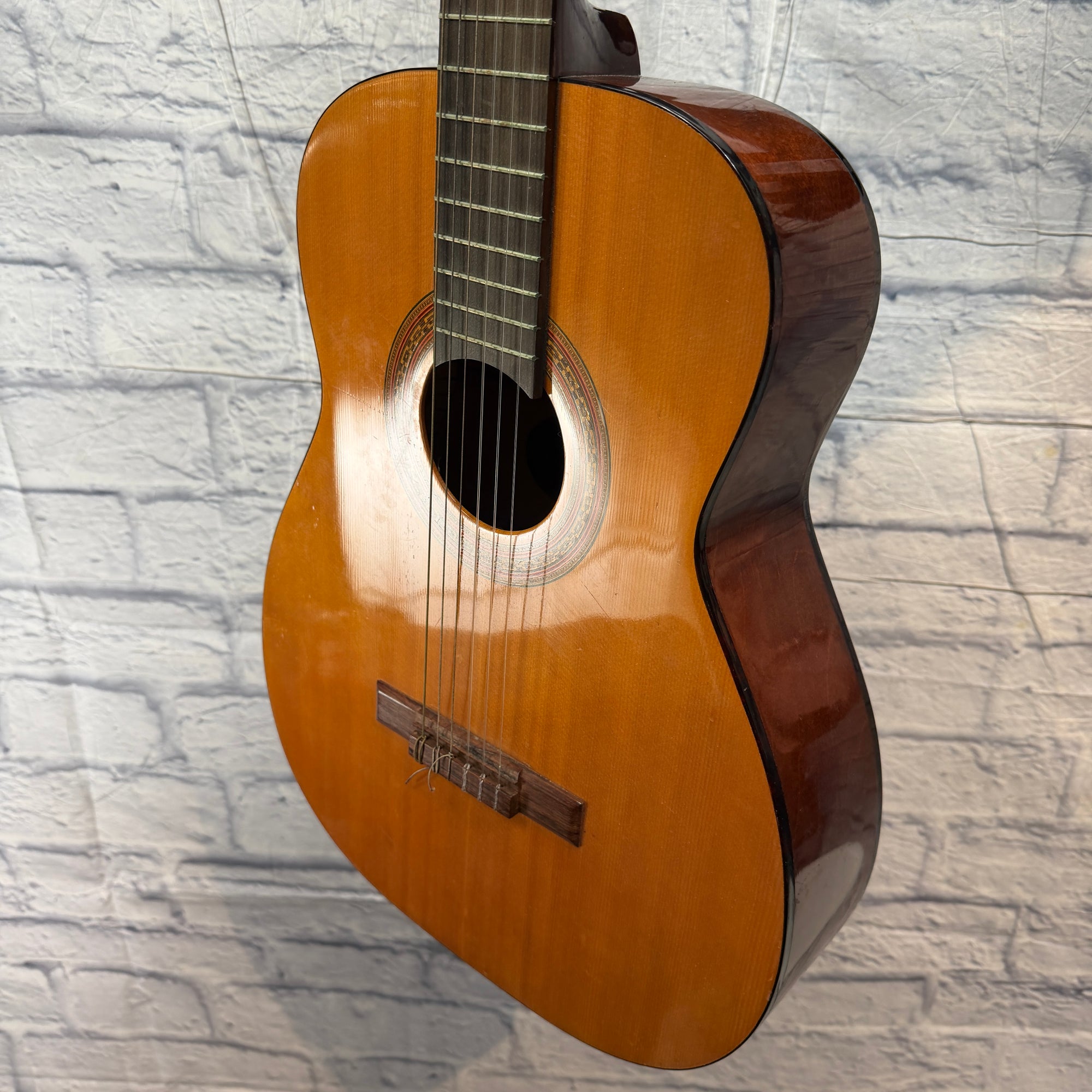 Harmony 60’s - Natural (Made In Chicago) Classical Guitar