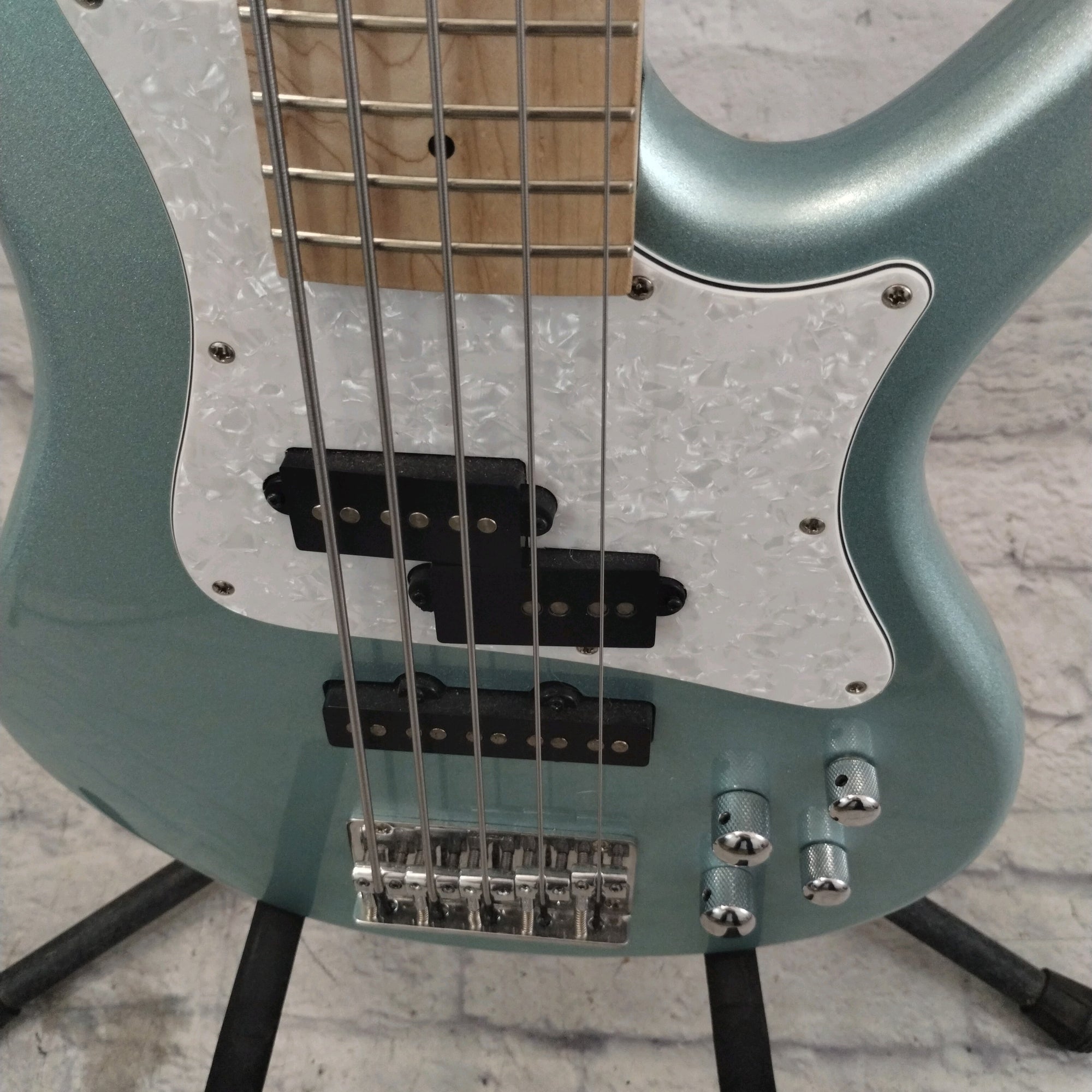 Ibanez SRMD205 5 String Bass Guitar