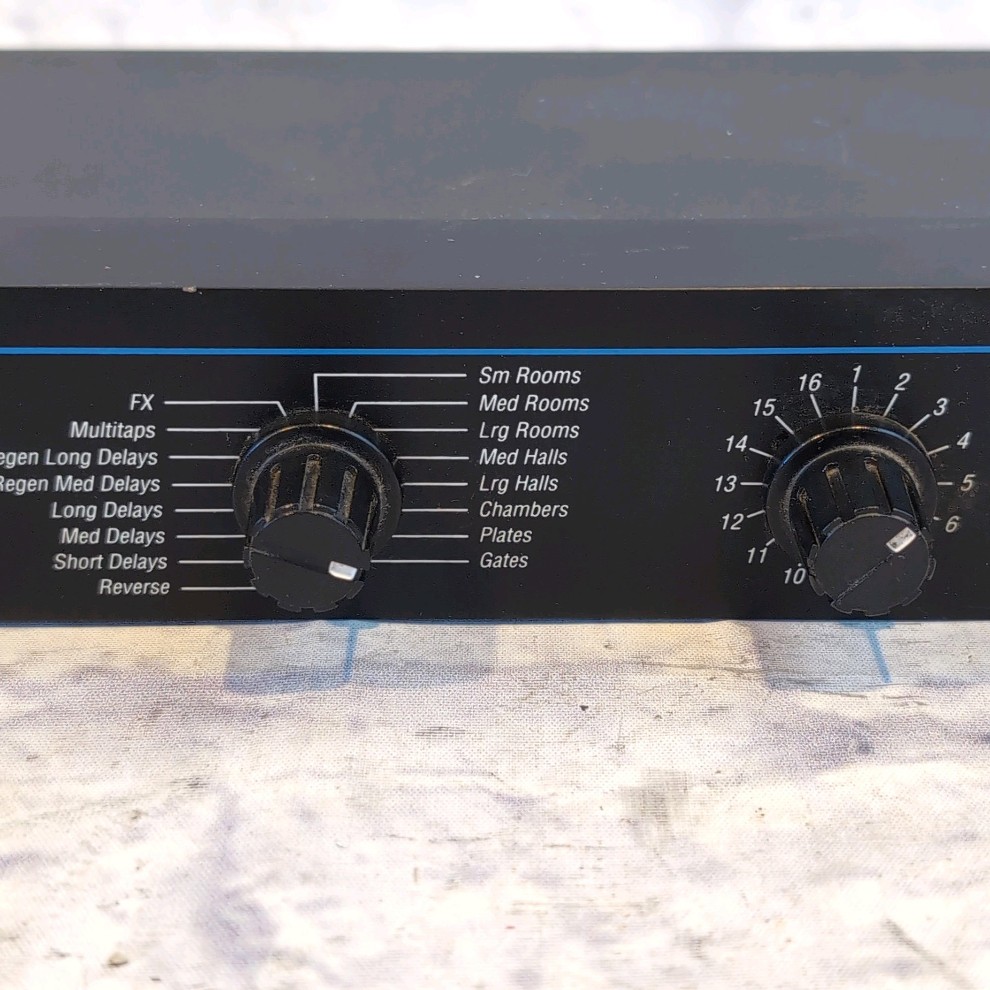 Alesis MicroVerb III 16-Bit Digital Reverb and Delay