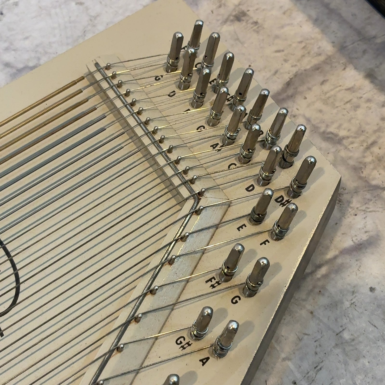 Silvertone by Oscar Schmidt Autoharp with Case Harp
